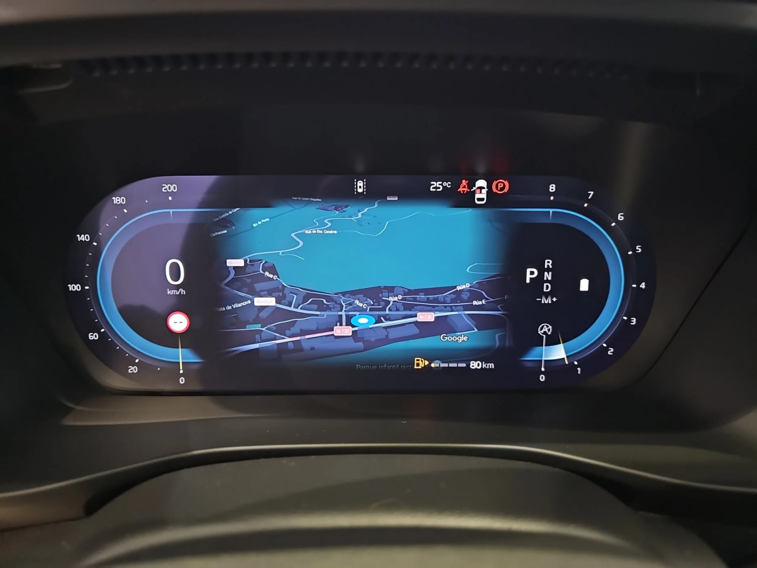 VOLVO XC40 2.0 B4 G PLUS DARK AUTO - Foto 7