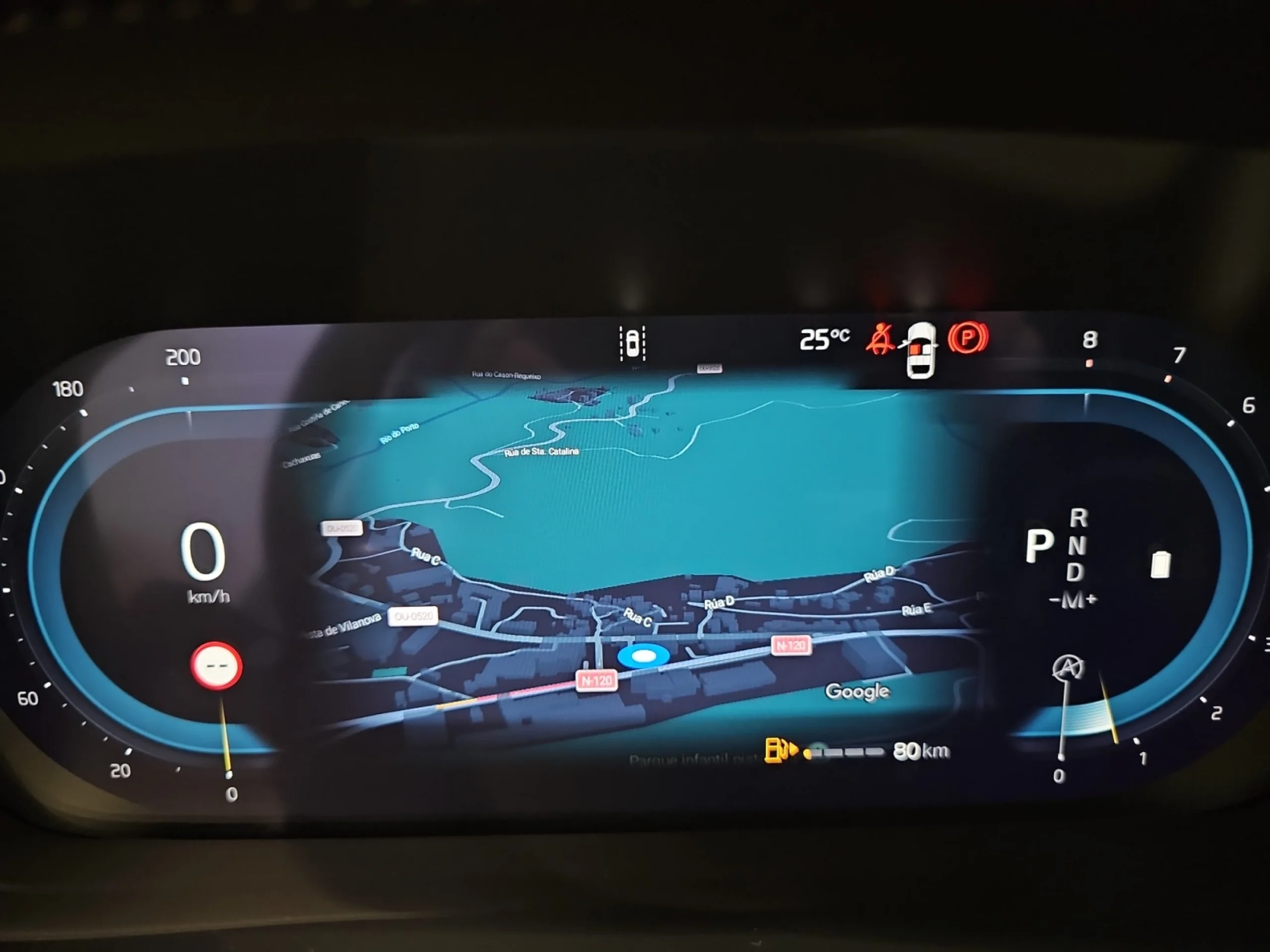 VOLVO XC40 2.0 B4 G PLUS DARK AUTO - Foto 15