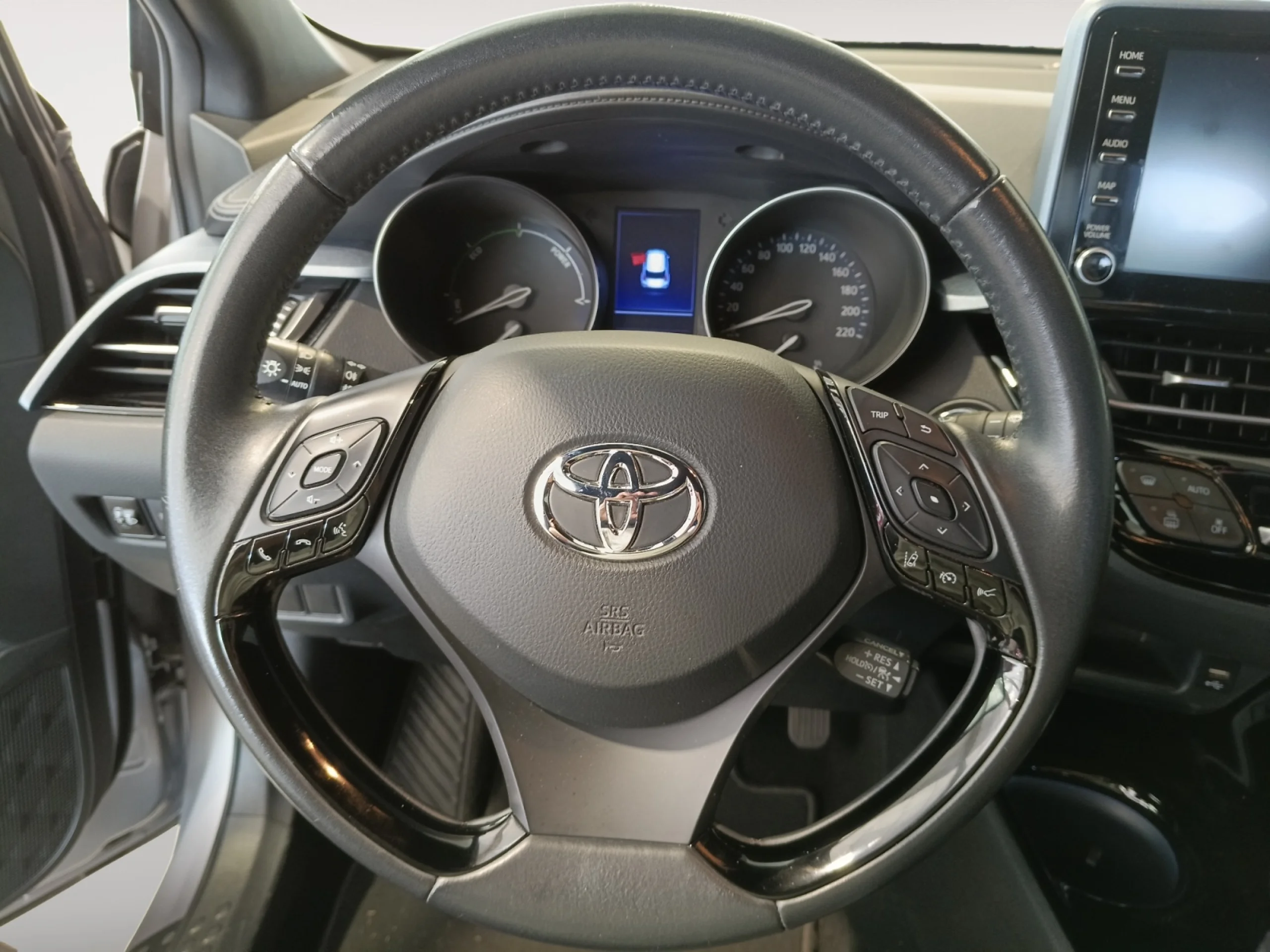 TOYOTA C HR 1.8 125H ADVANCE - Foto 11
