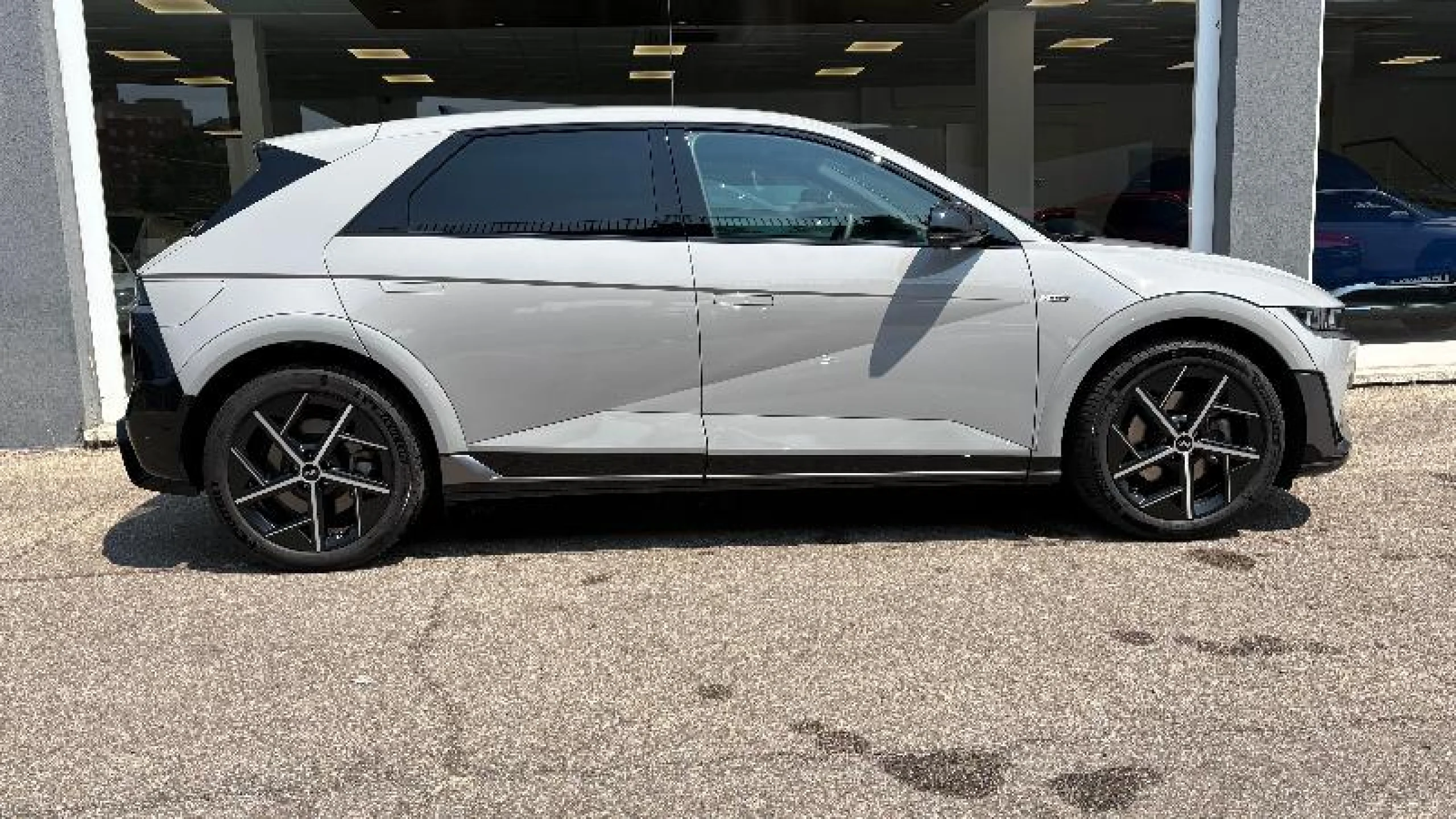 HYUNDAI IONIQ 5 84KWH 168KW (228CV) N LINE RWD - Foto 6