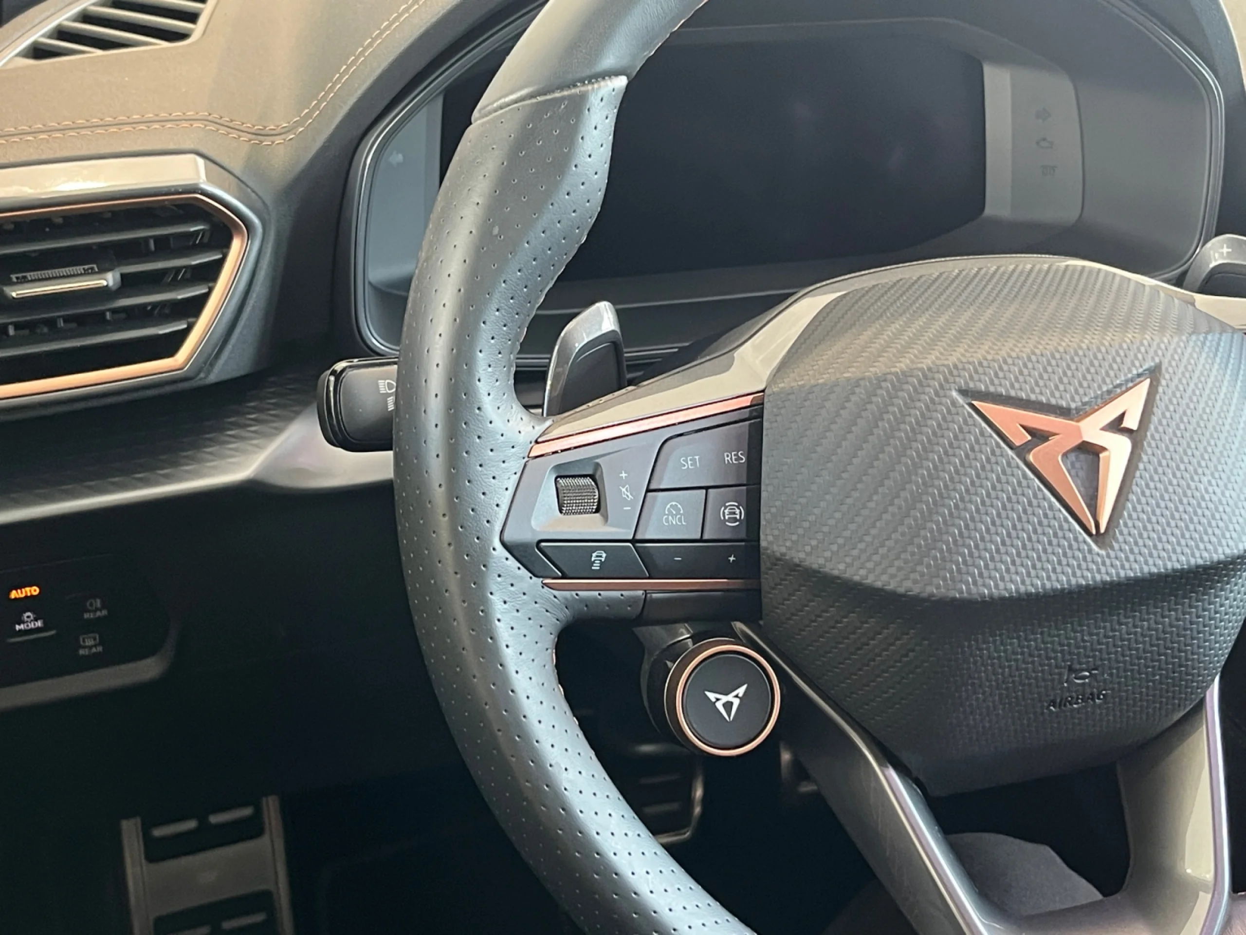 CUPRA FORMENTOR 1.5 TSI E HYBRID 150KW (204 CV) DSG - Foto 11