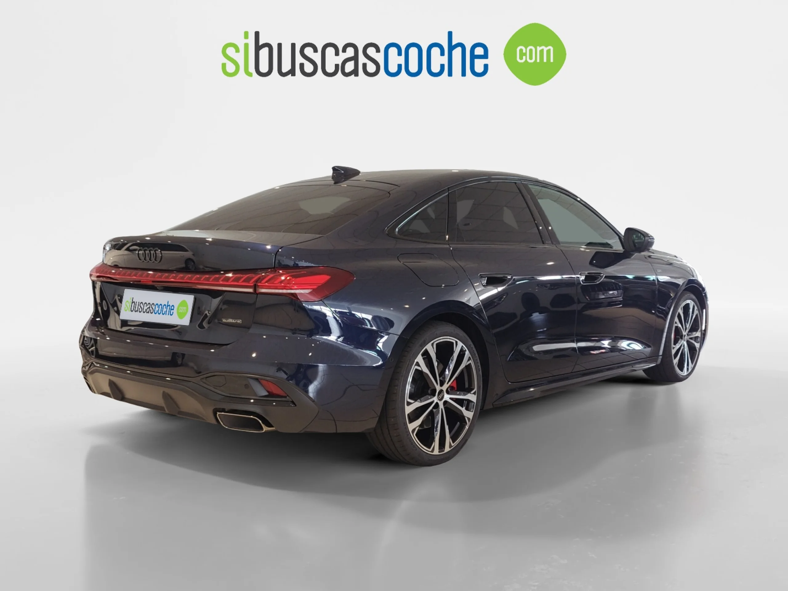 AUDI A5 E HYBRID QUATTRO 220KW(299CV) BLACK LINE - Foto 4