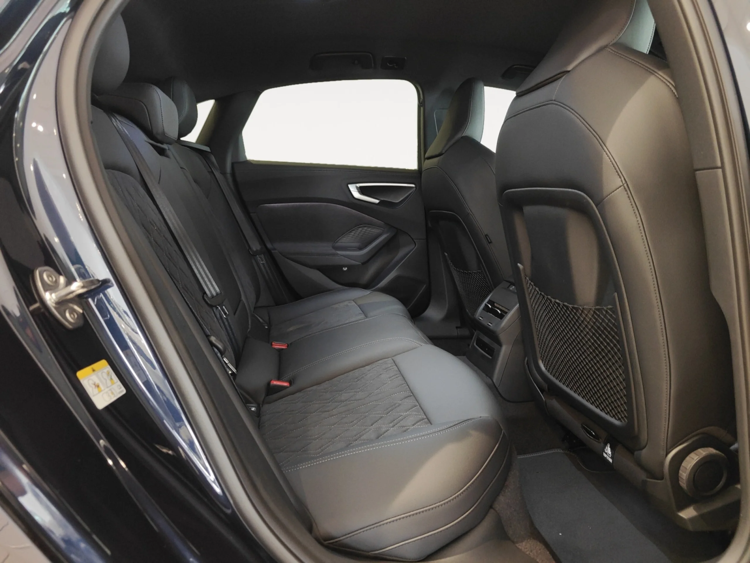 AUDI A5 E HYBRID QUATTRO 220KW(299CV) BLACK LINE - Foto 9