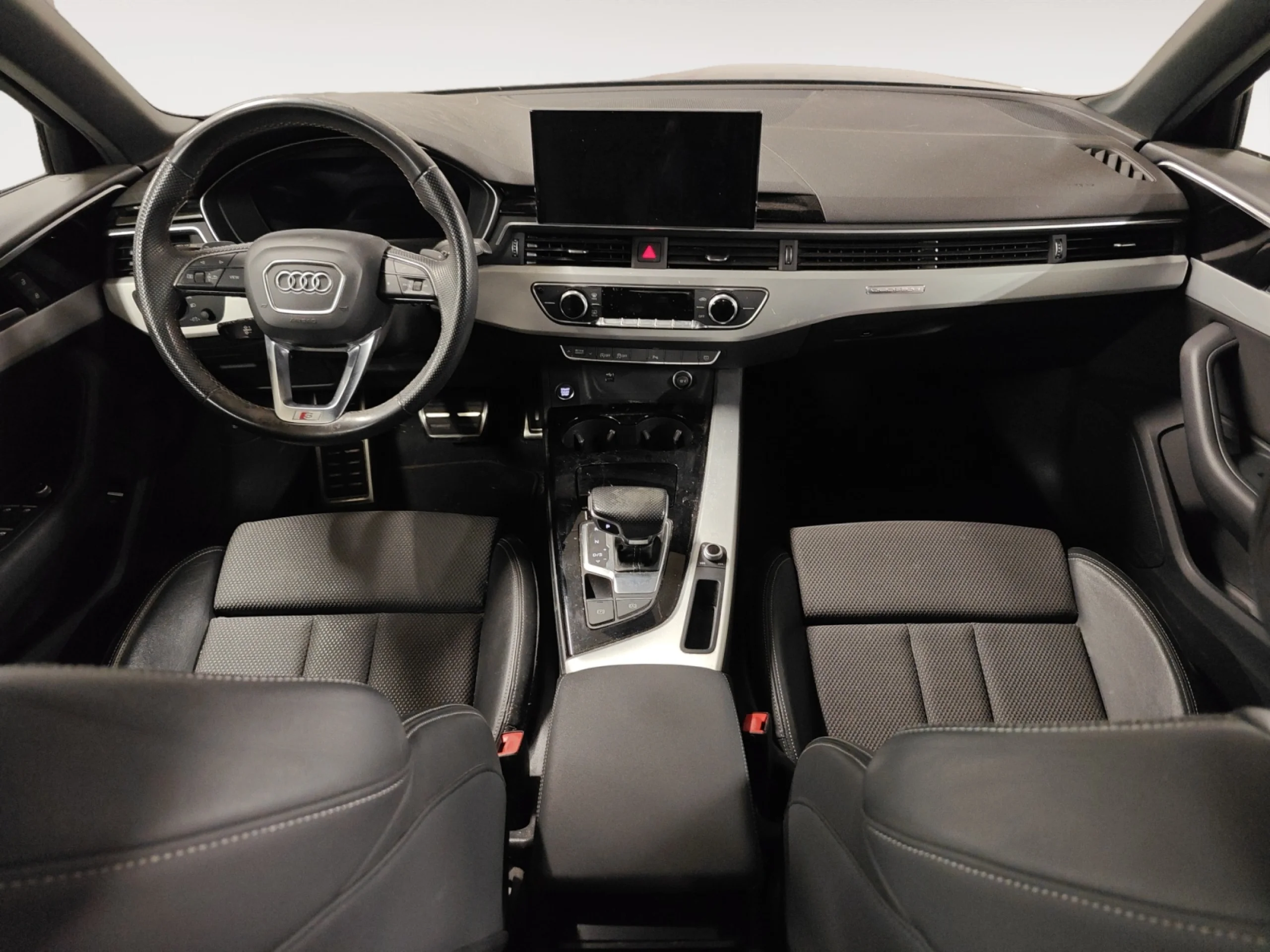 AUDI A4 AVANT ADVANCED 45 TFSI 195KW QUATT S TRO - Foto 4