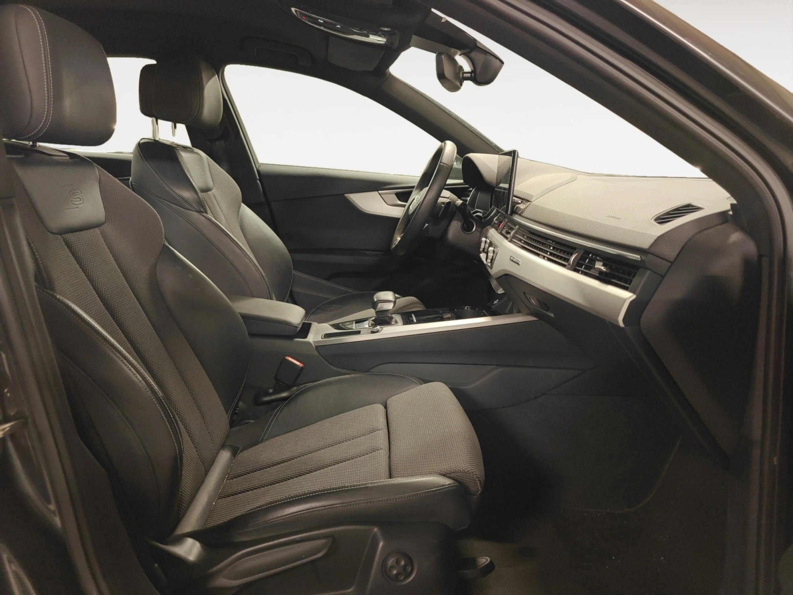 AUDI A4 AVANT ADVANCED 45 TFSI 195KW QUATT S TRO - Foto 5