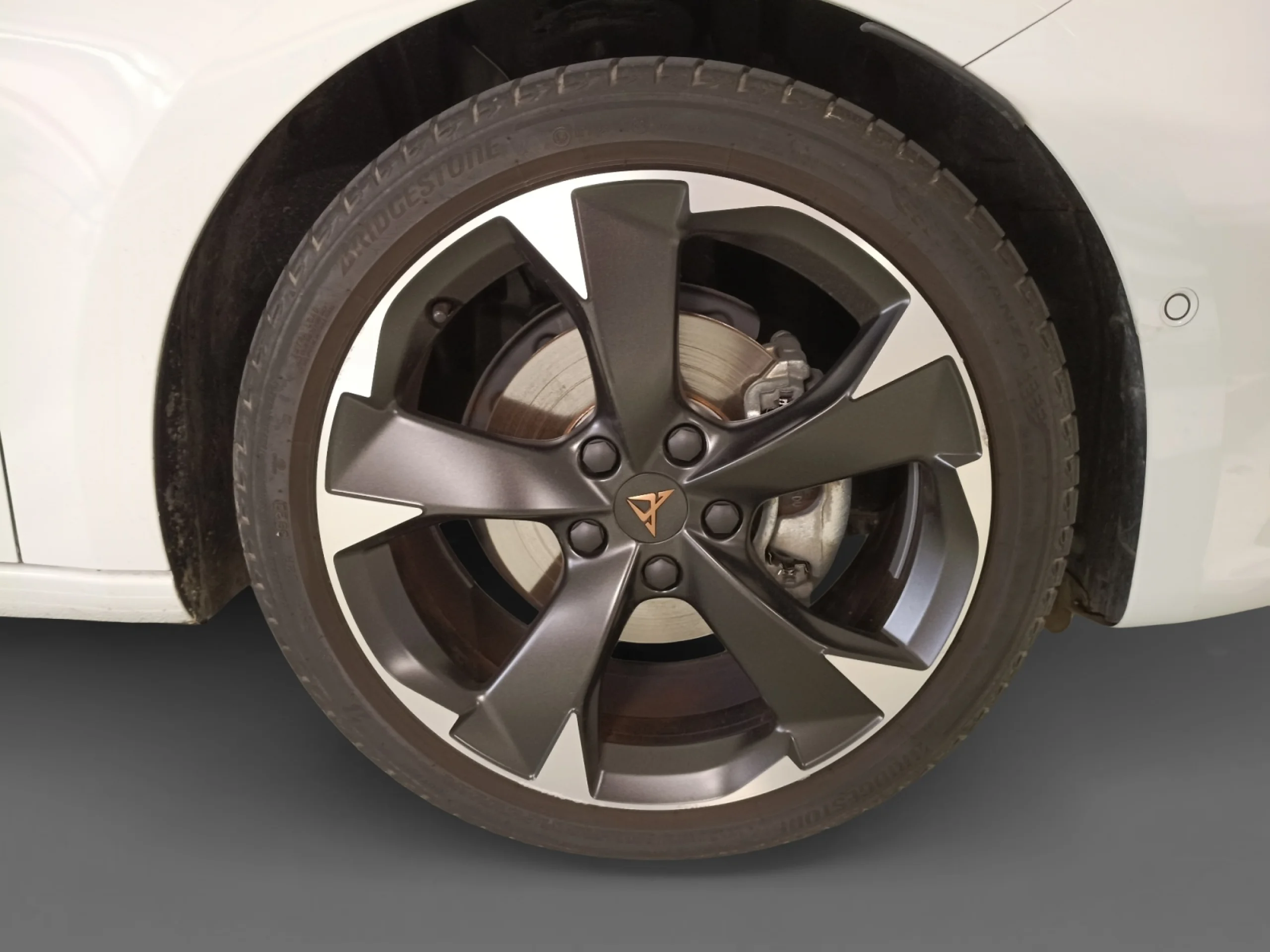 CUPRA LEON 1.5 ETSI 110KW (150CV) DSG - Foto 8