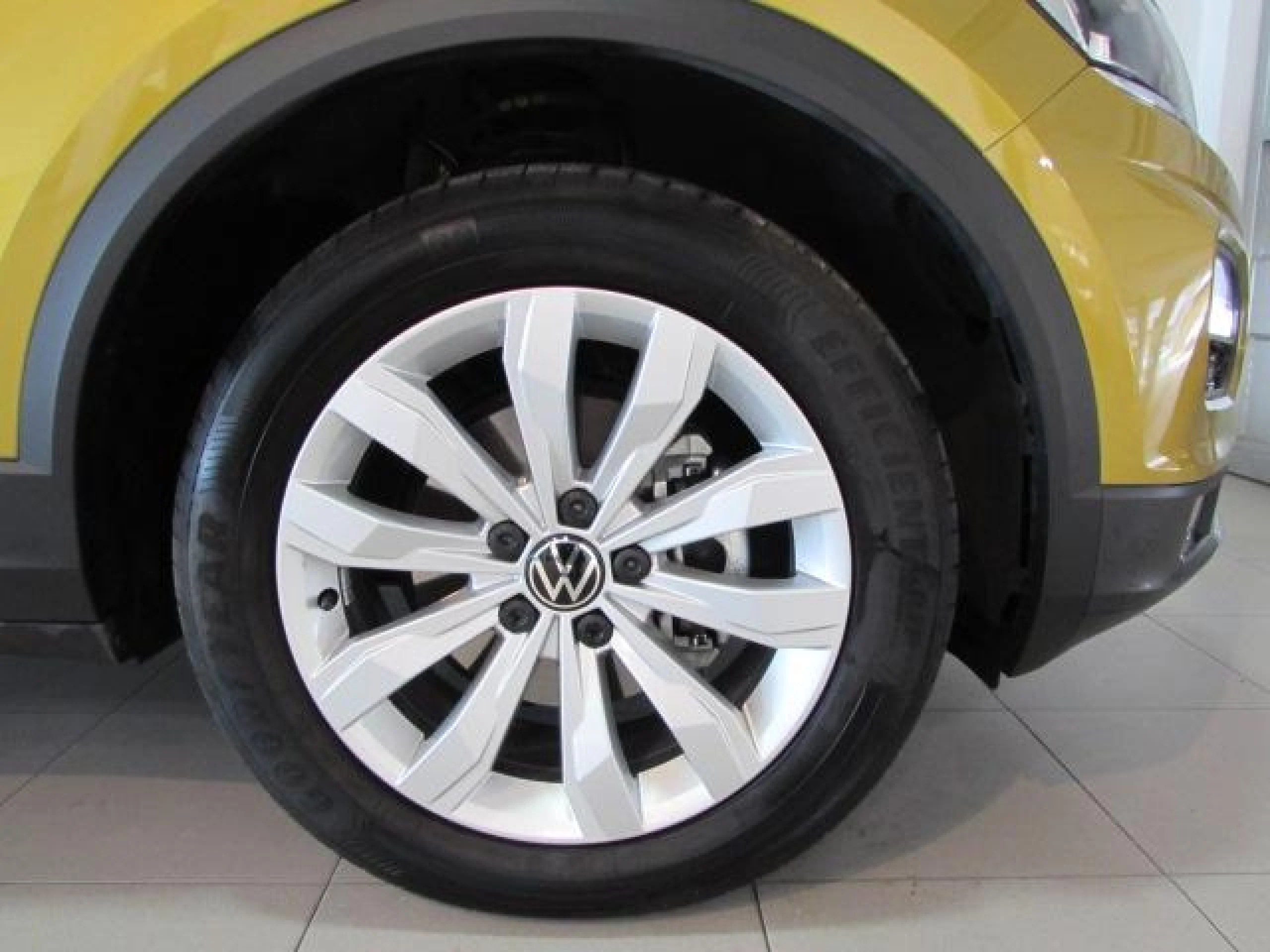 VOLKSWAGEN T ROC ADVANCE 1.5 TSI 110KW (150CV) DSG - Foto 8