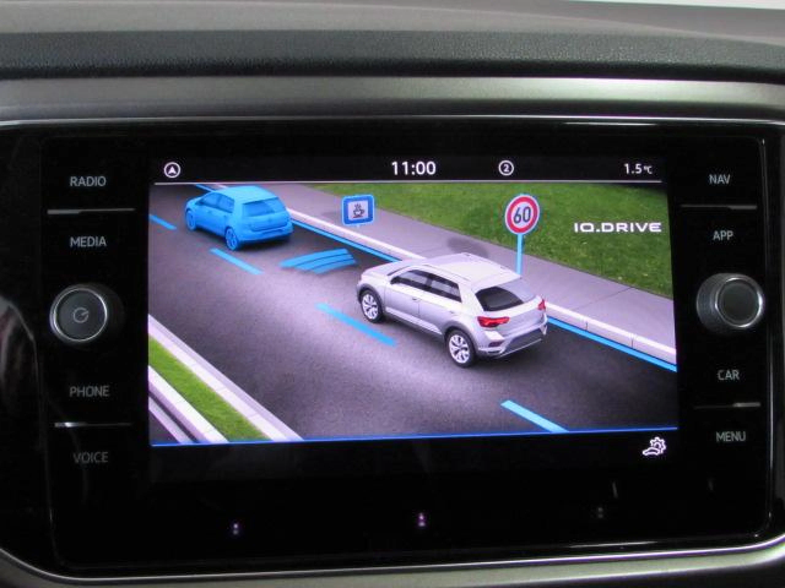 VOLKSWAGEN T ROC ADVANCE 1.5 TSI 110KW (150CV) DSG - Foto 9