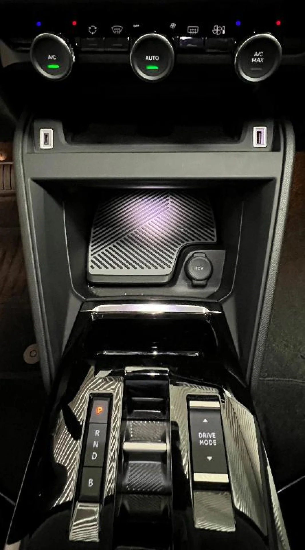 CITROEN ëc4 x ËC4 X ELÉCTRICO 100KW 50KWH SHINE - Foto 15