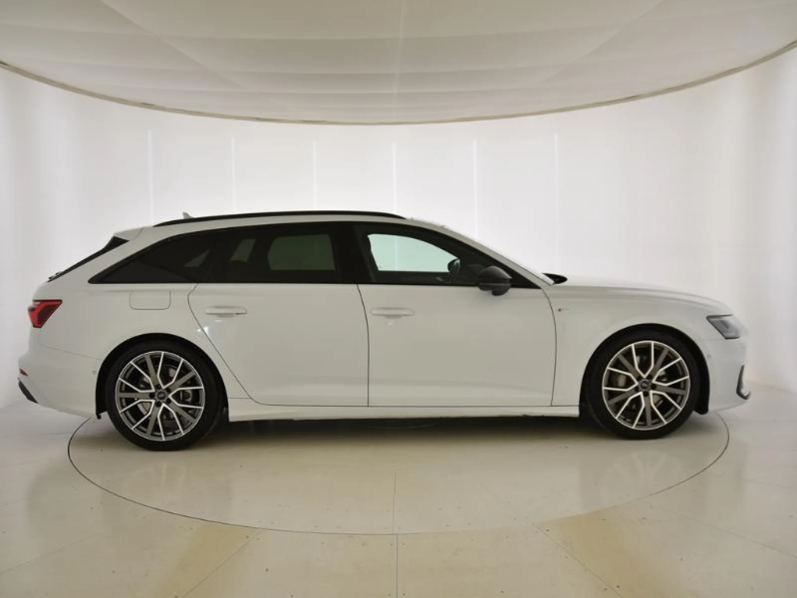 AUDI A6 AVANT SPORT 45 TDI 170KW QUATTRO TIPTRO - Foto 3