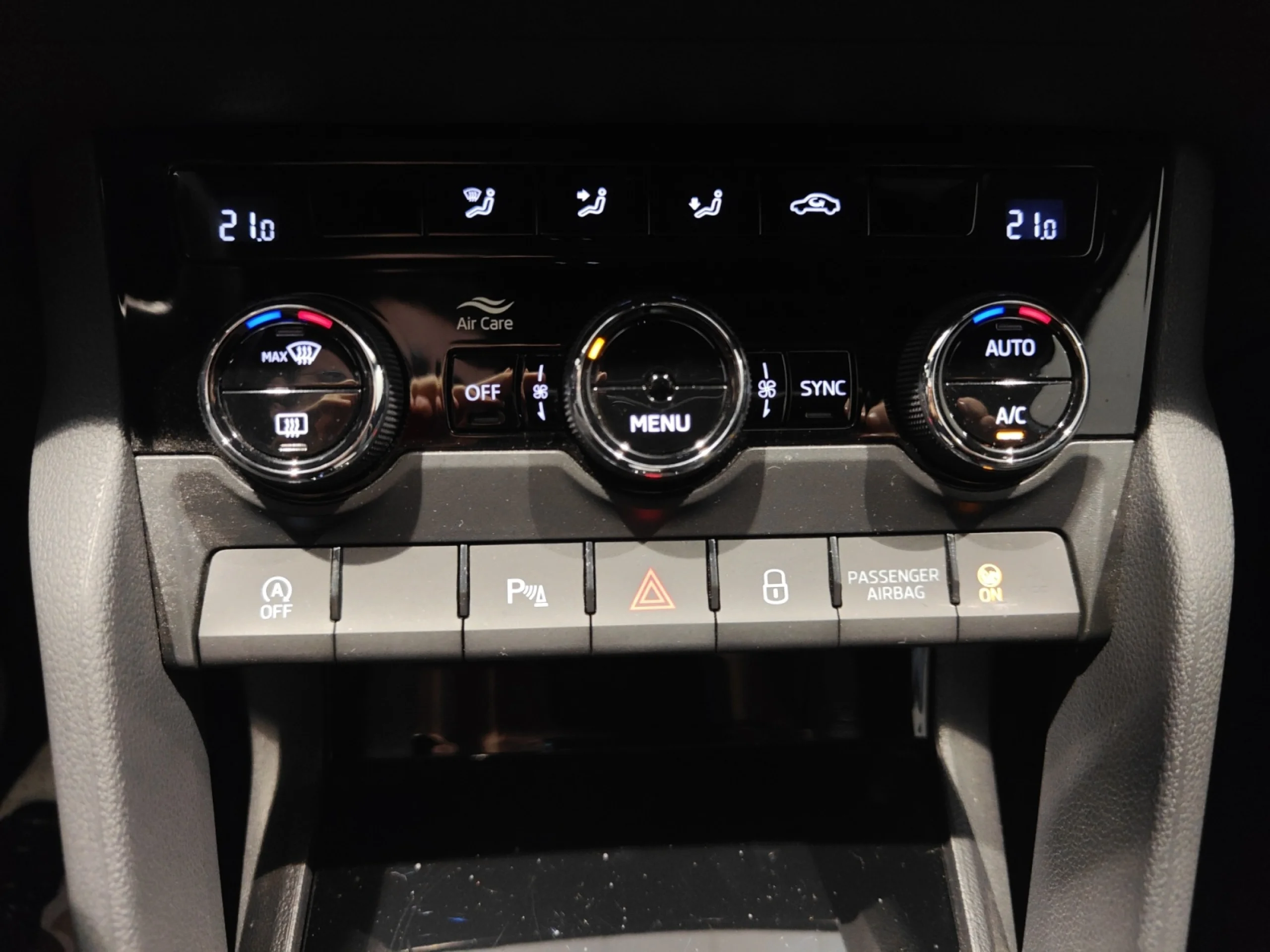 SKODA KAROQ 1.5 TSI 110KW (150CV) DSG ACT SPORTLINE - Foto 18