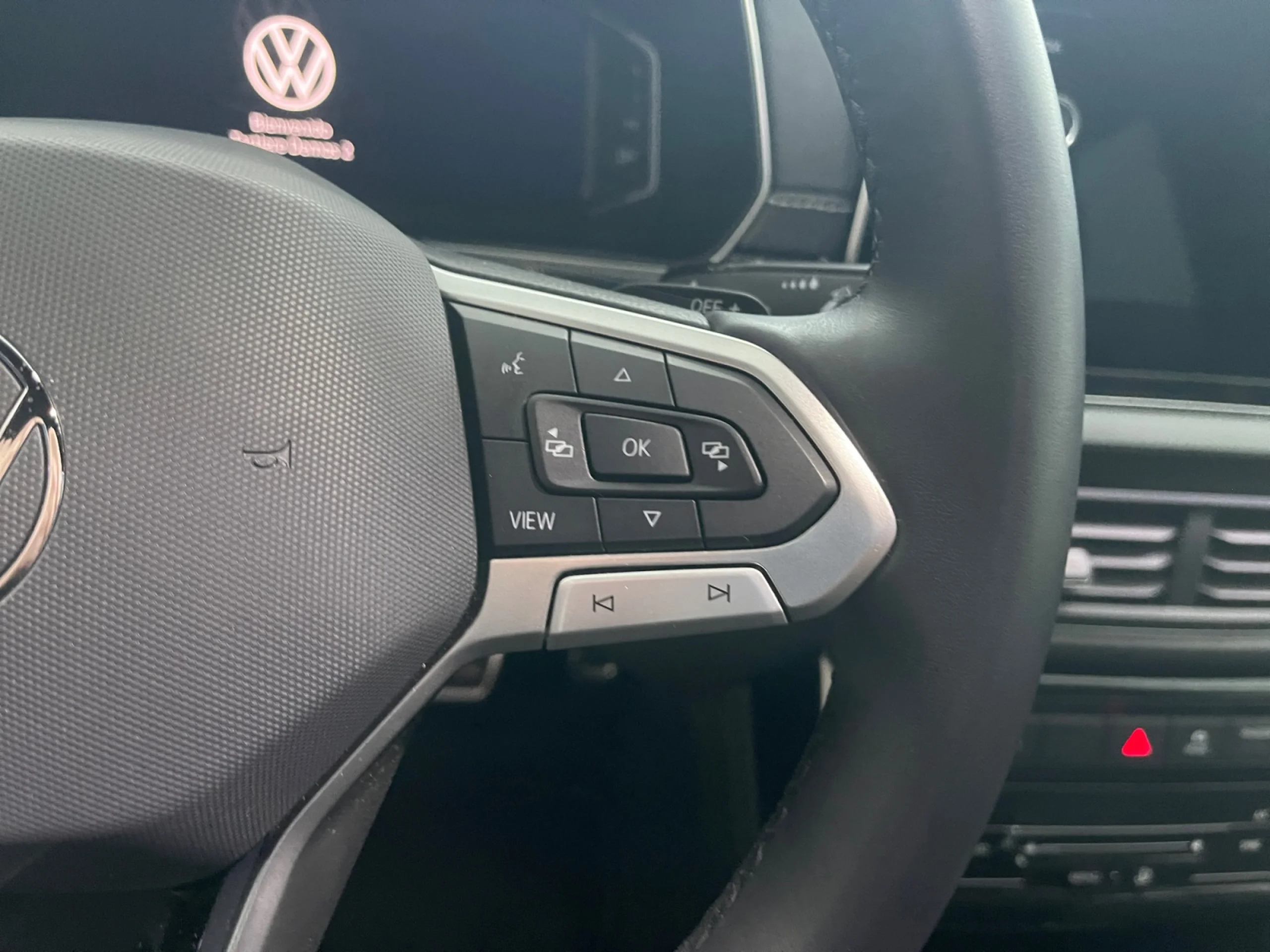 VOLKSWAGEN T CROSS T CROSS R LINE 1.5 TSI 110 KW (150 CV)  AUTOM TICO DSG 7 VEL. - Foto 10