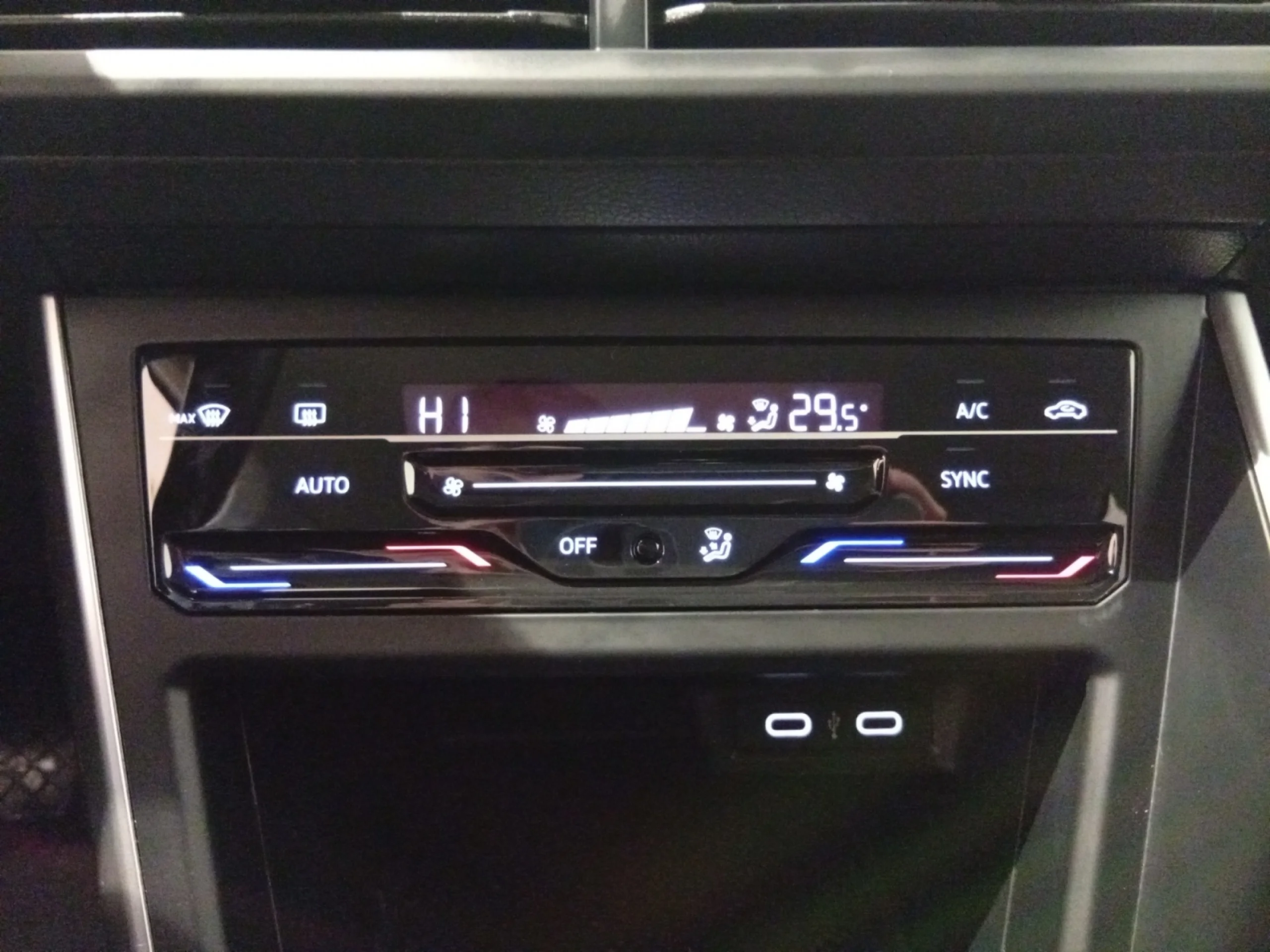 VOLKSWAGEN TAIGO LIFE 1.0 TSI 70KW (95CV) - Foto 13