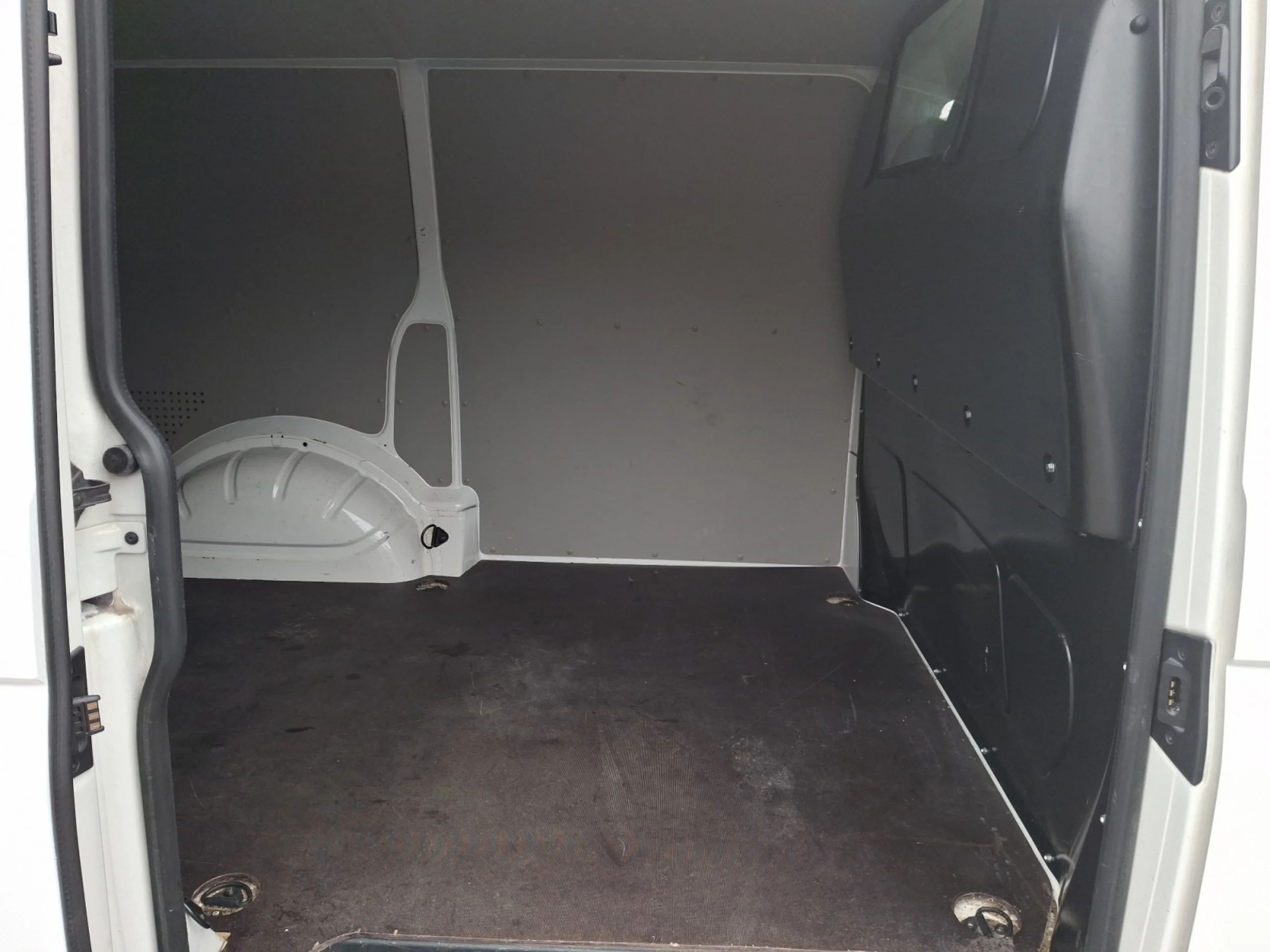 VOLKSWAGEN TRANSPORTER FURGÓN - Foto 6