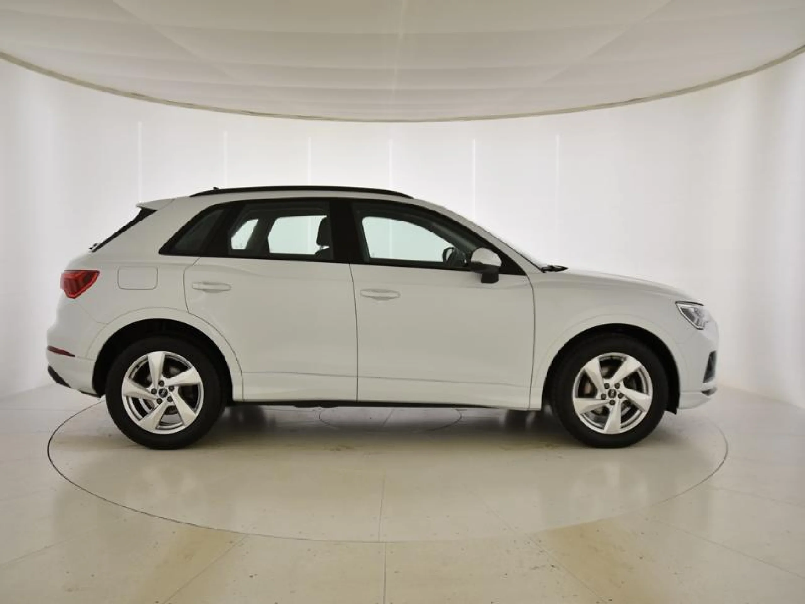 AUDI Q3 ADVANCED 35 TFSI 110KW (150CV) - Foto 3