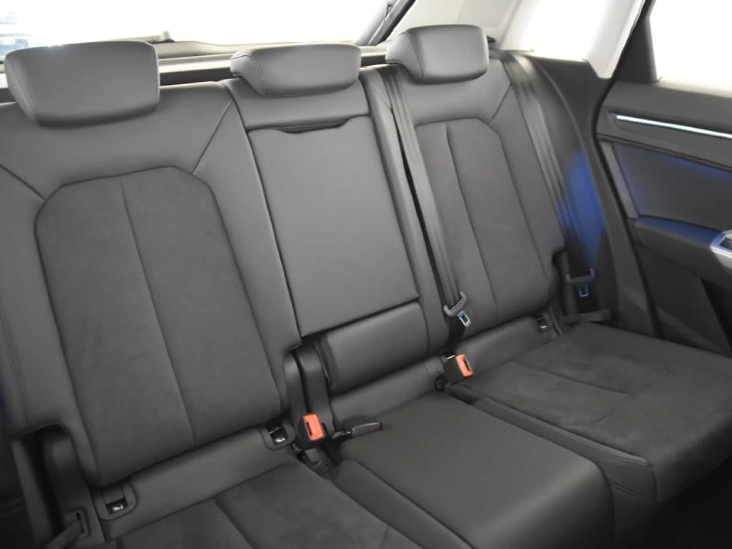 AUDI Q3 ADVANCED 35 TFSI 110KW (150CV) - Foto 6