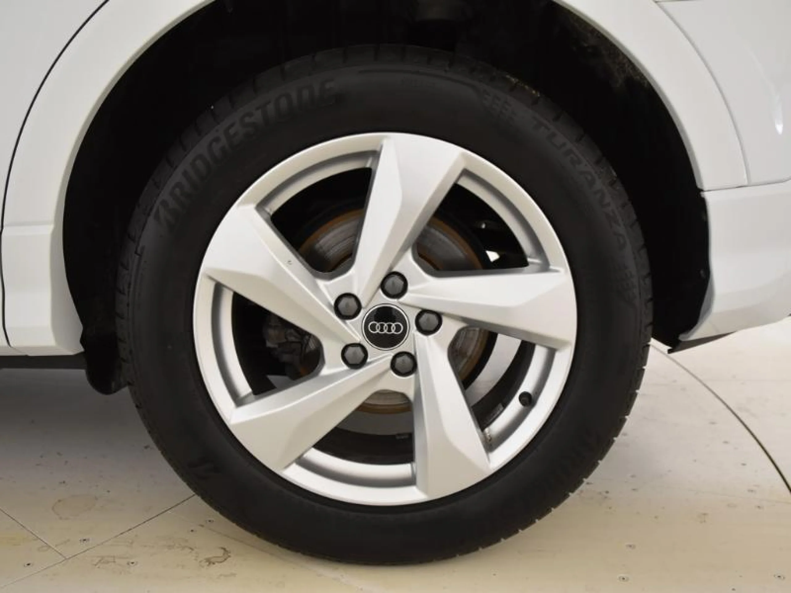 AUDI Q3 ADVANCED 35 TFSI 110KW (150CV) - Foto 8