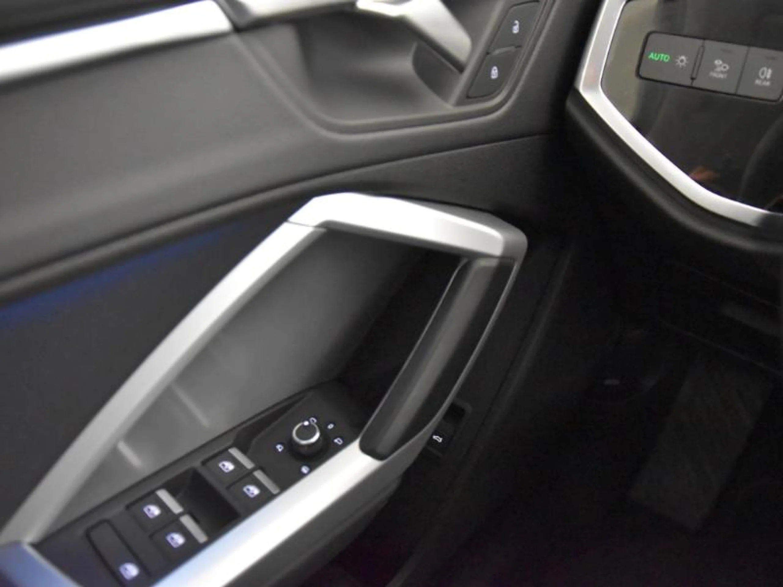 AUDI Q3 ADVANCED 35 TFSI 110KW (150CV) - Foto 19