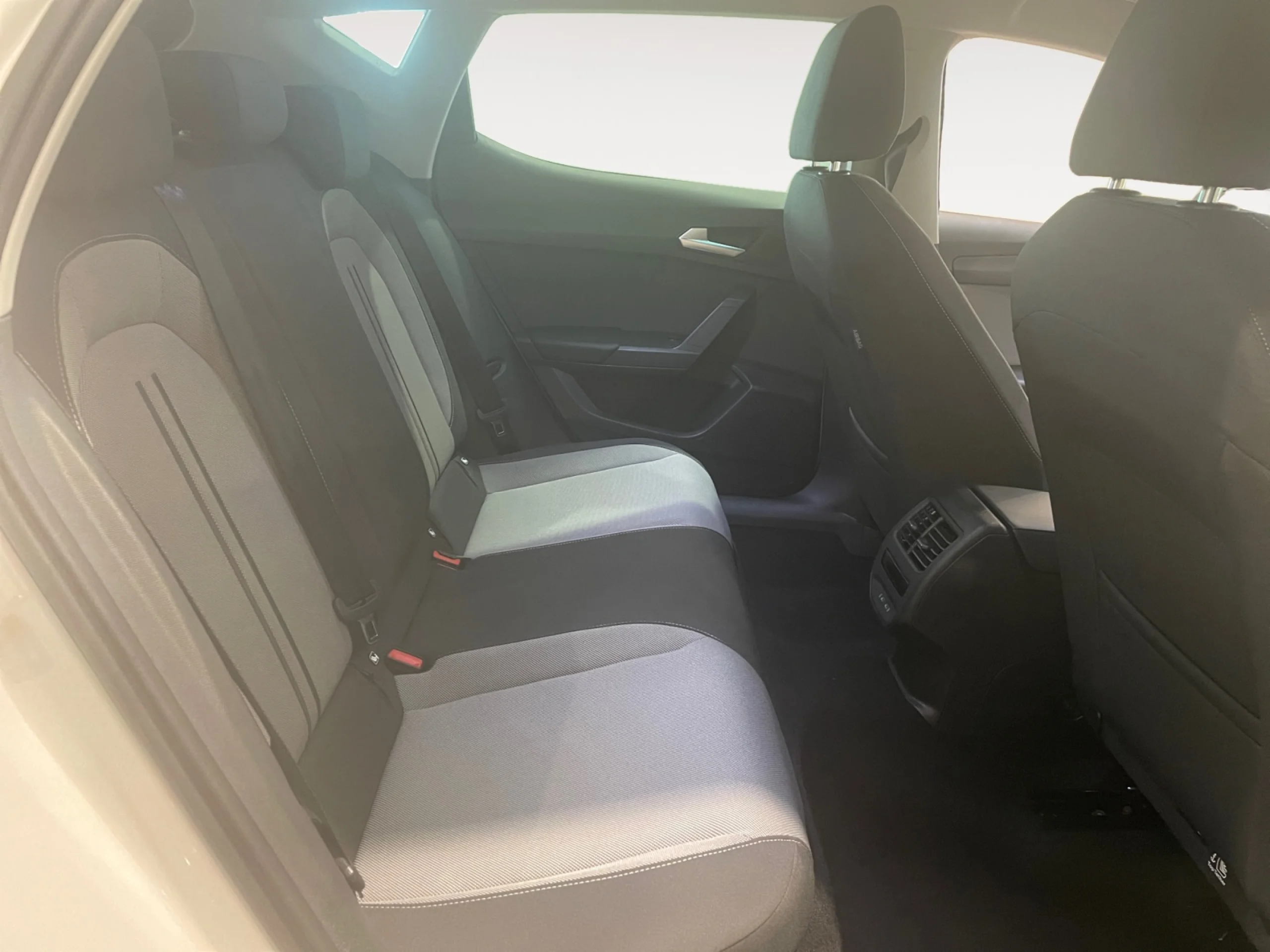 SEAT LEON 2.0 TDI 85KW STYLE XL - Foto 6