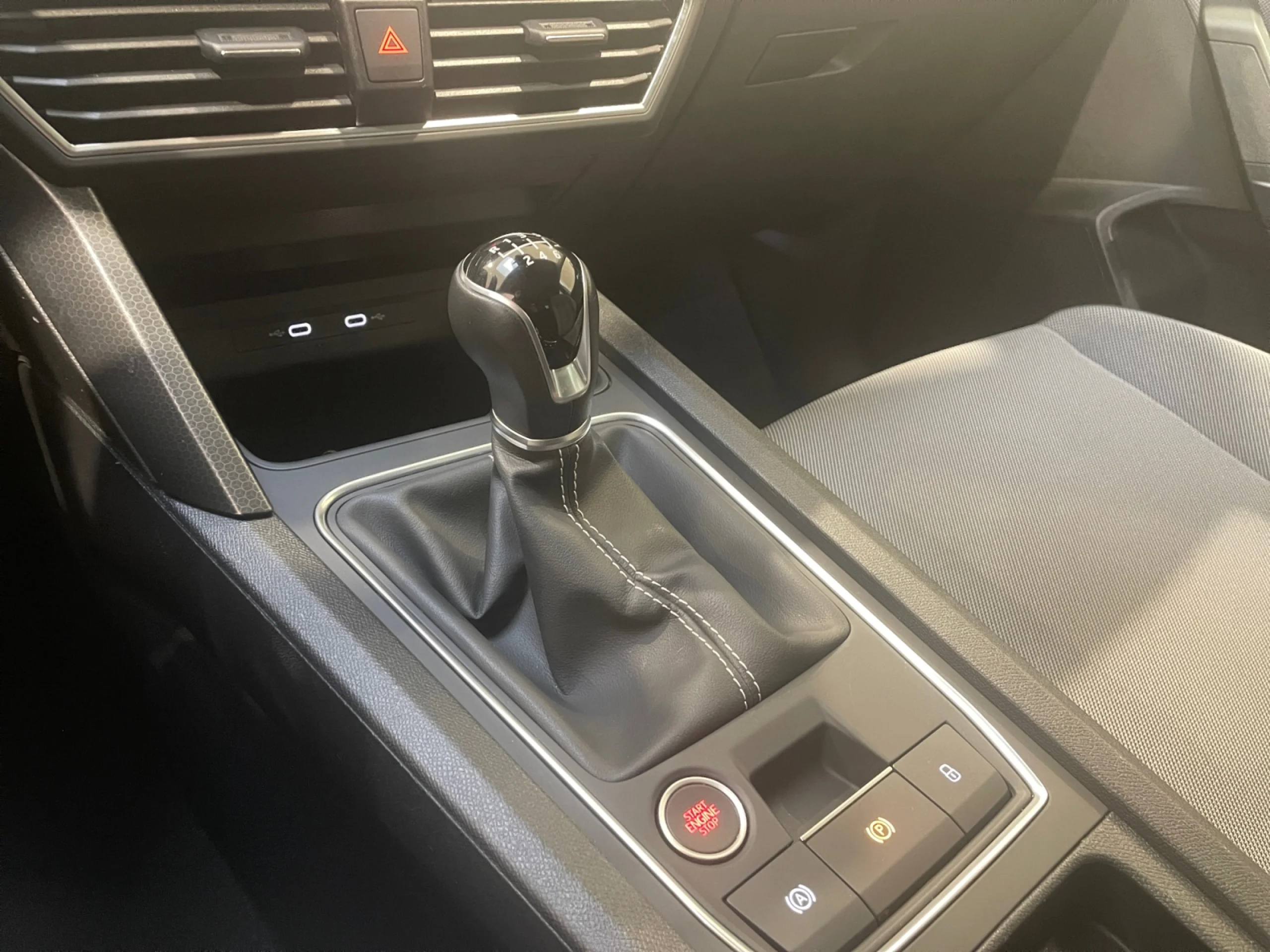 SEAT LEON 2.0 TDI 85KW STYLE XL - Foto 12