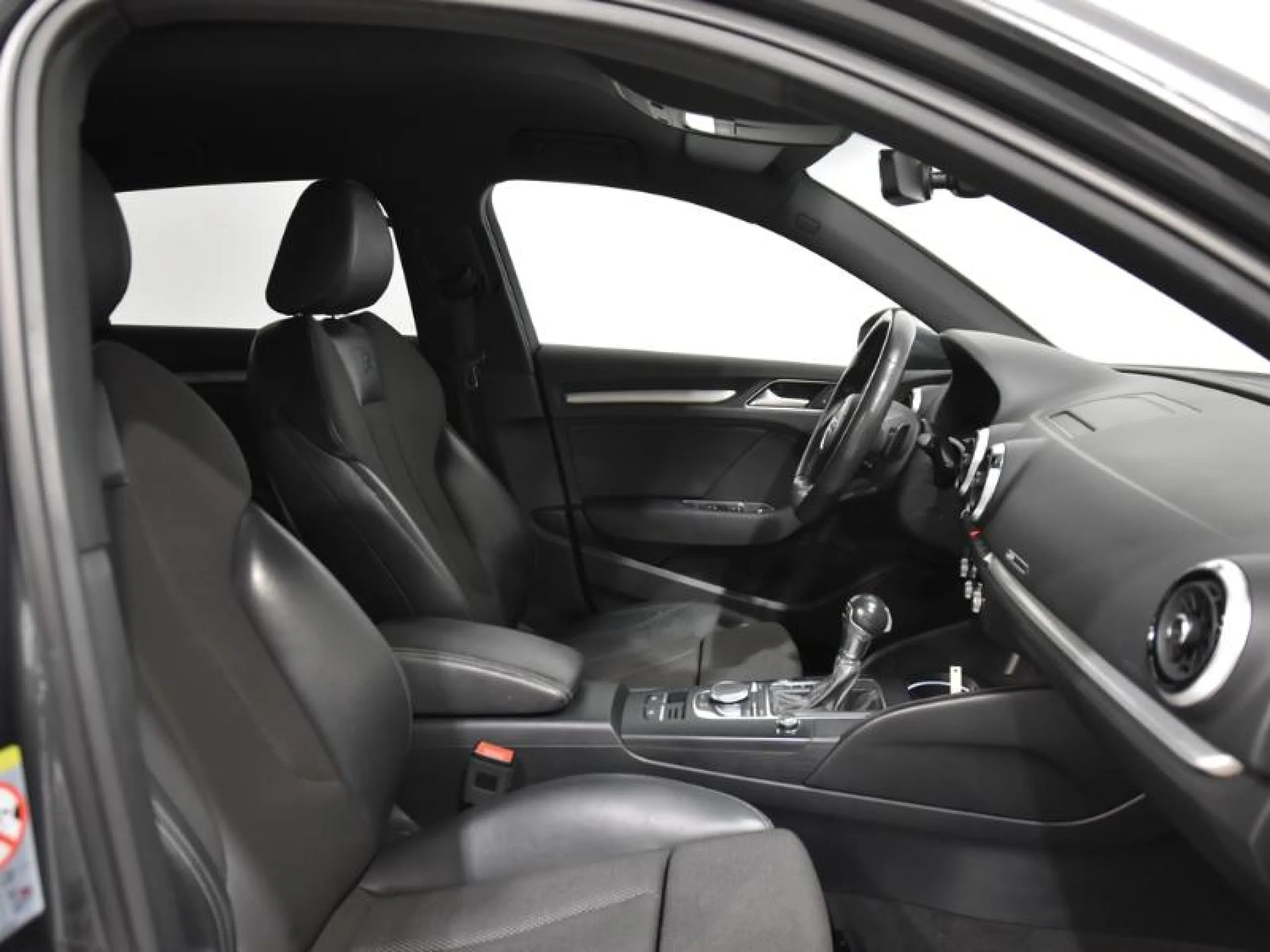 AUDI A3 SPORTBACK BLACK LINE 35 TDI 110KW S TRON - Foto 5