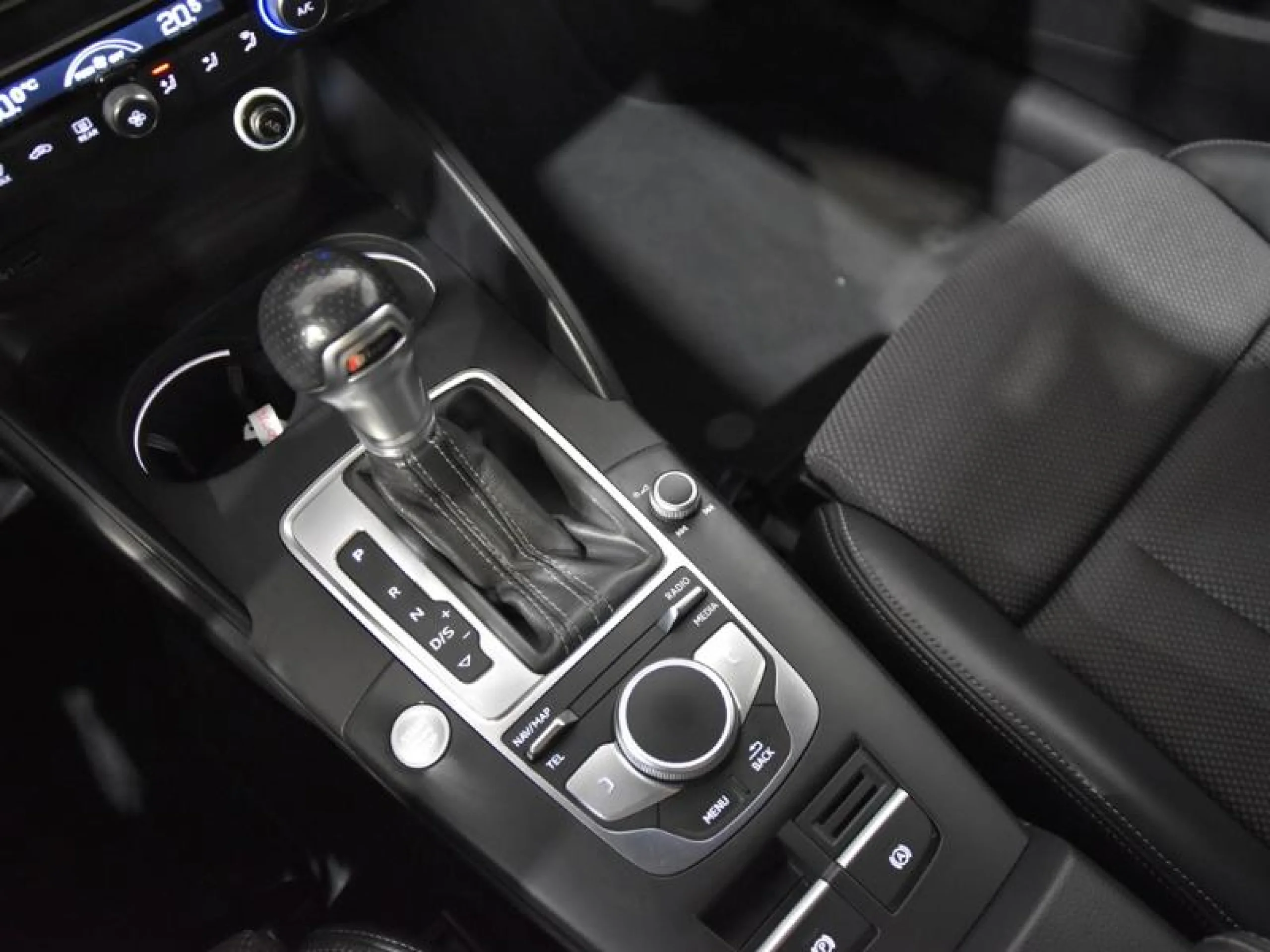 AUDI A3 SPORTBACK BLACK LINE 35 TDI 110KW S TRON - Foto 11