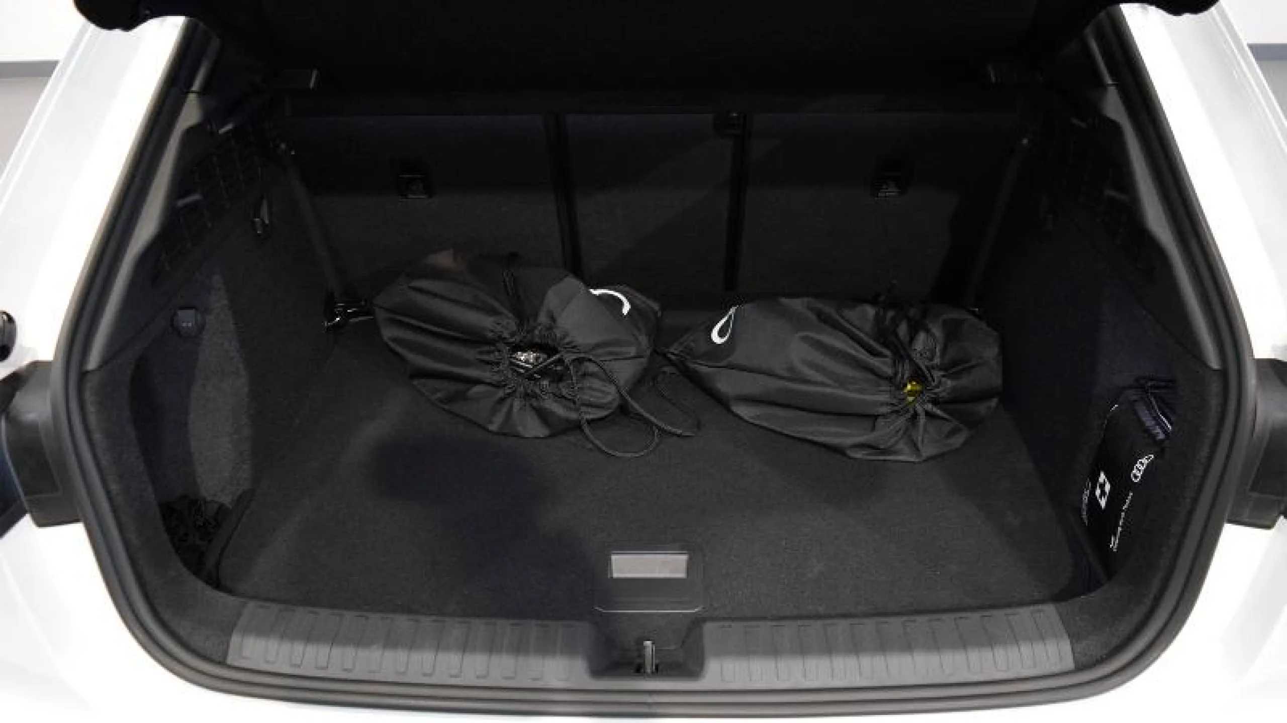 AUDI A3 SPORTBACK S LINE 40 TFSI E 150KW S TRON - Foto 7