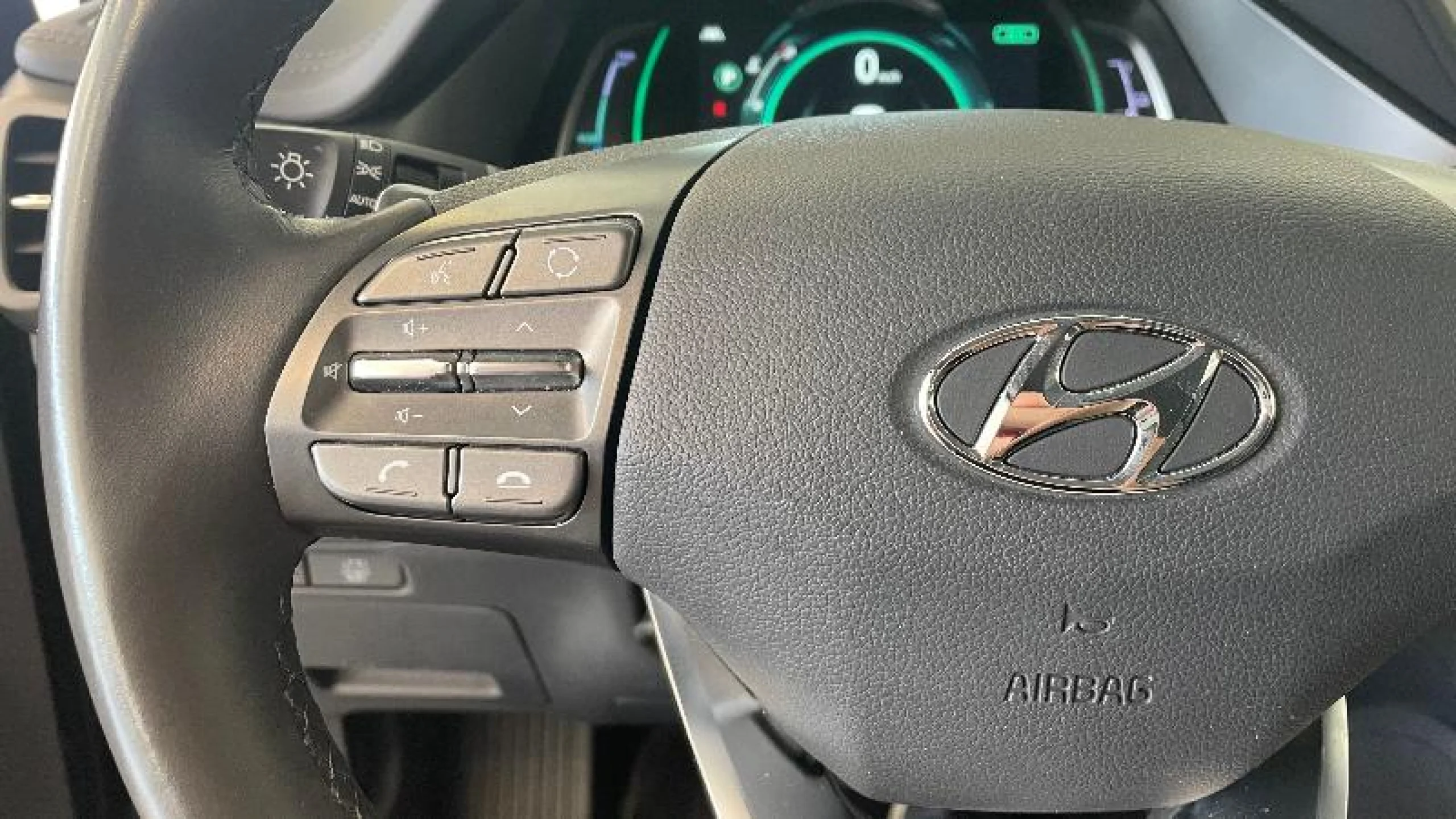 HYUNDAI IONIQ 1.6 GDI PHEV TECNO DCT - Foto 15