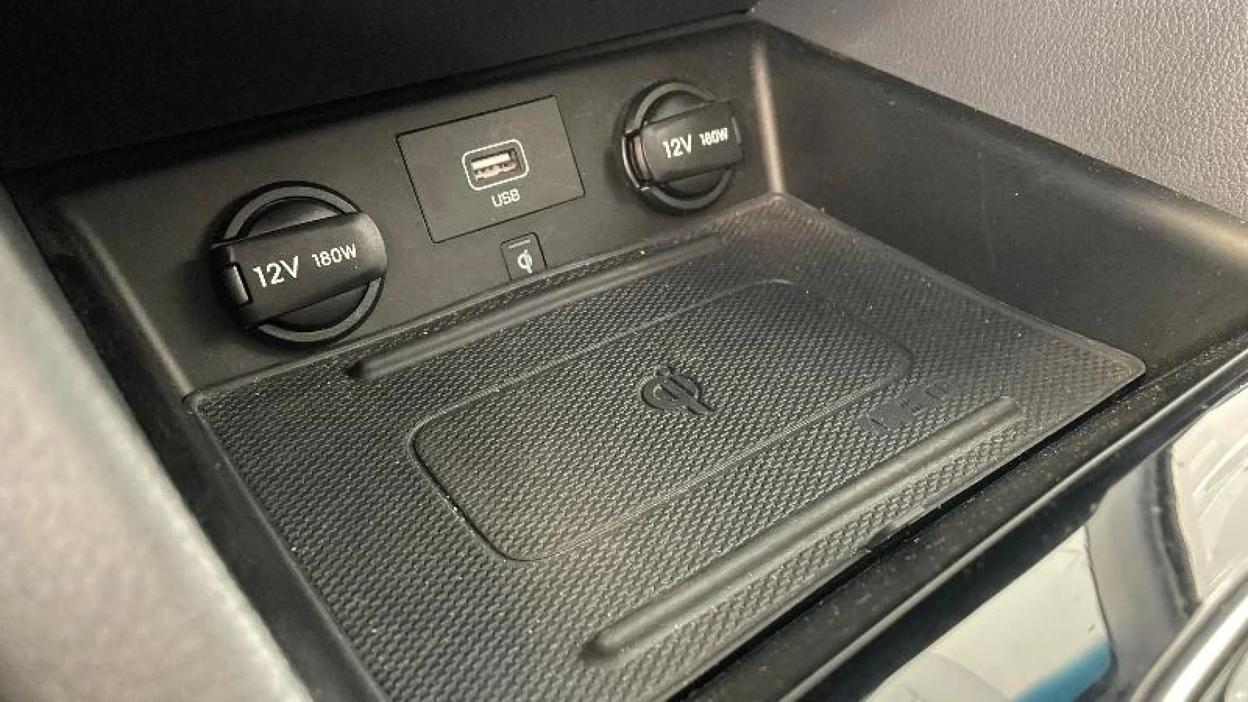 HYUNDAI IONIQ 1.6 GDI PHEV TECNO DCT - Foto 21