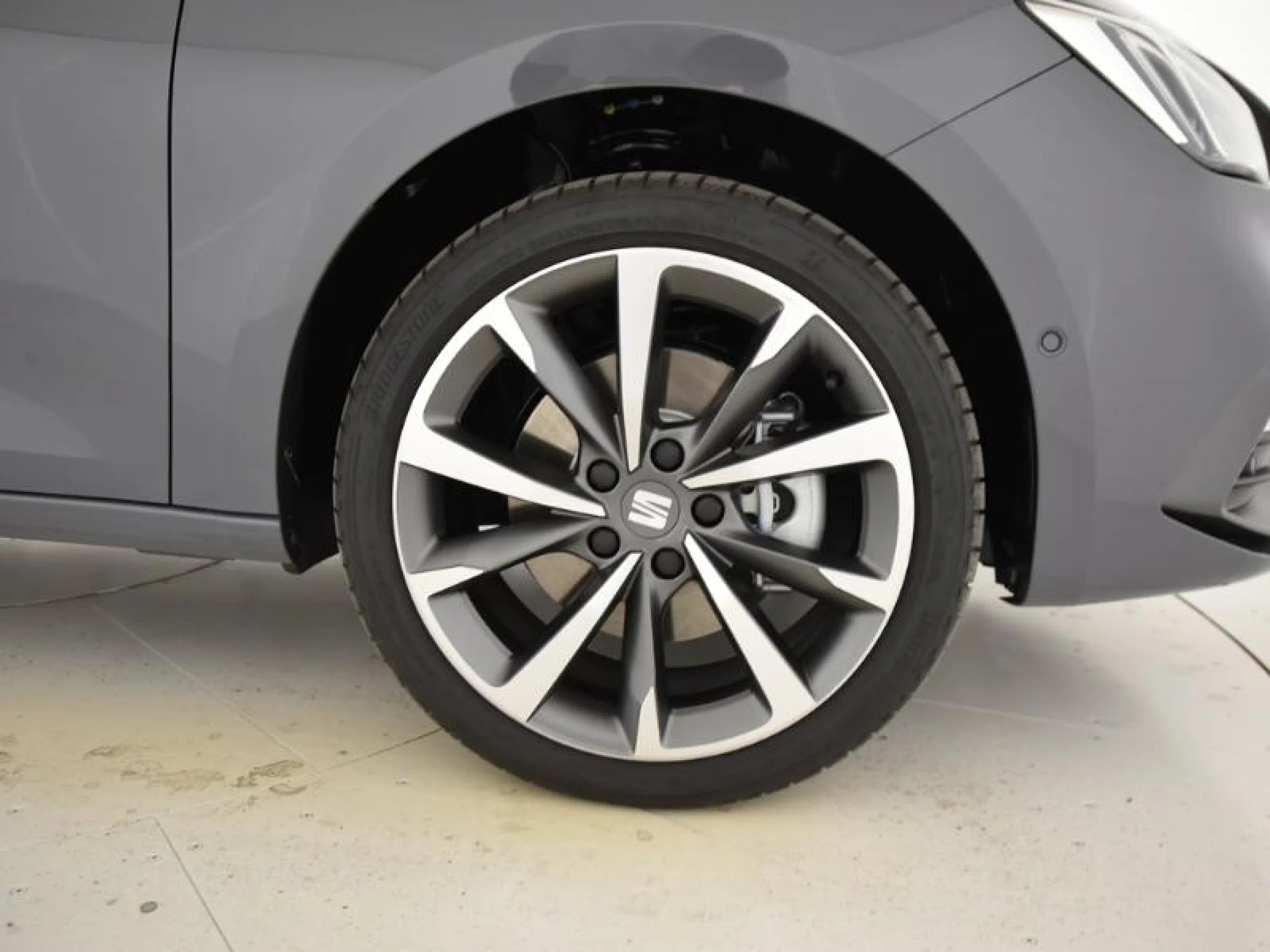 SEAT LEON 1.5 TSI E HYBRID 150KW DSG 6 FR XL - Foto 11