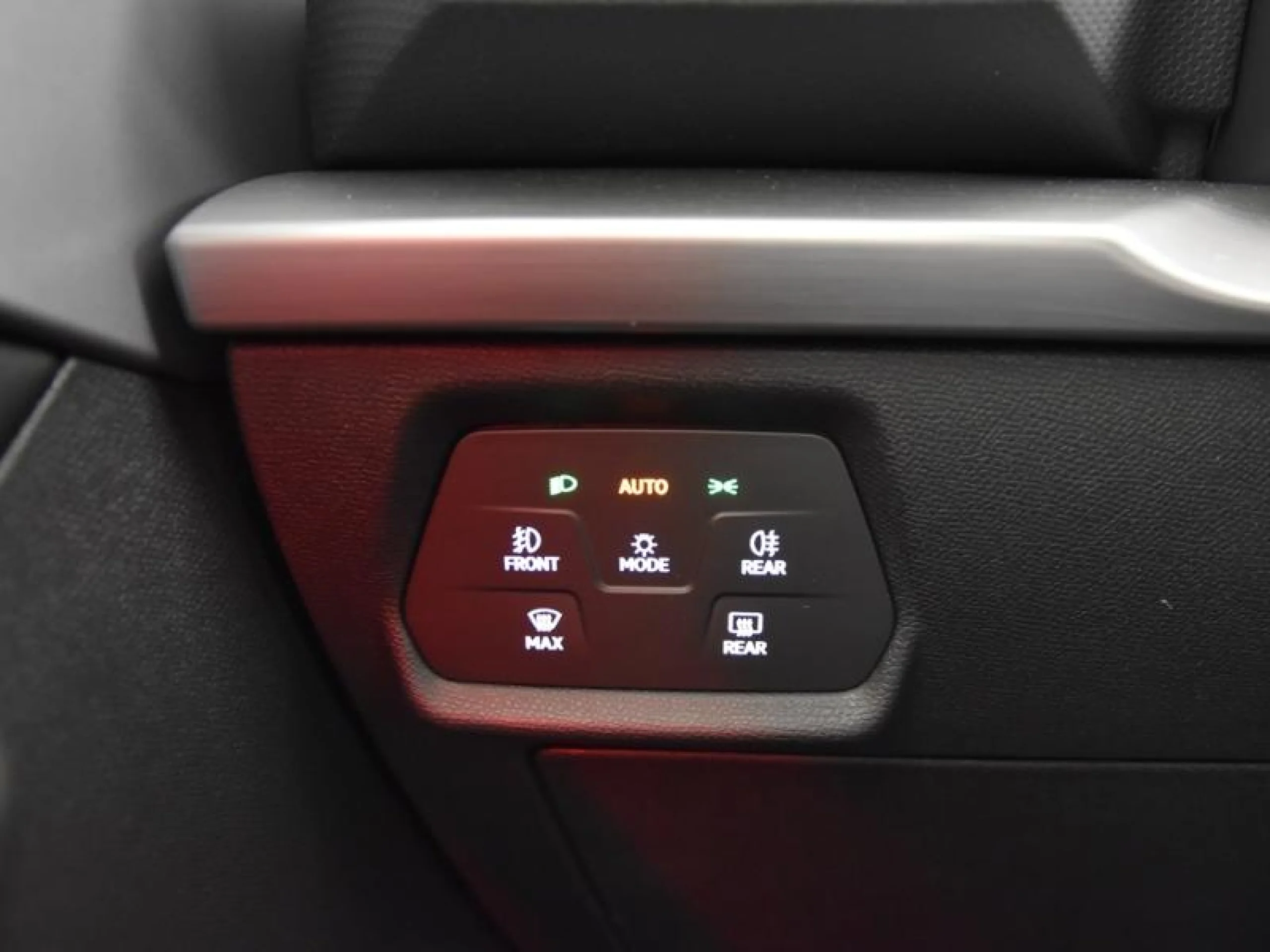 SEAT LEON 1.5 TSI E HYBRID 150KW DSG 6 FR XL - Foto 17