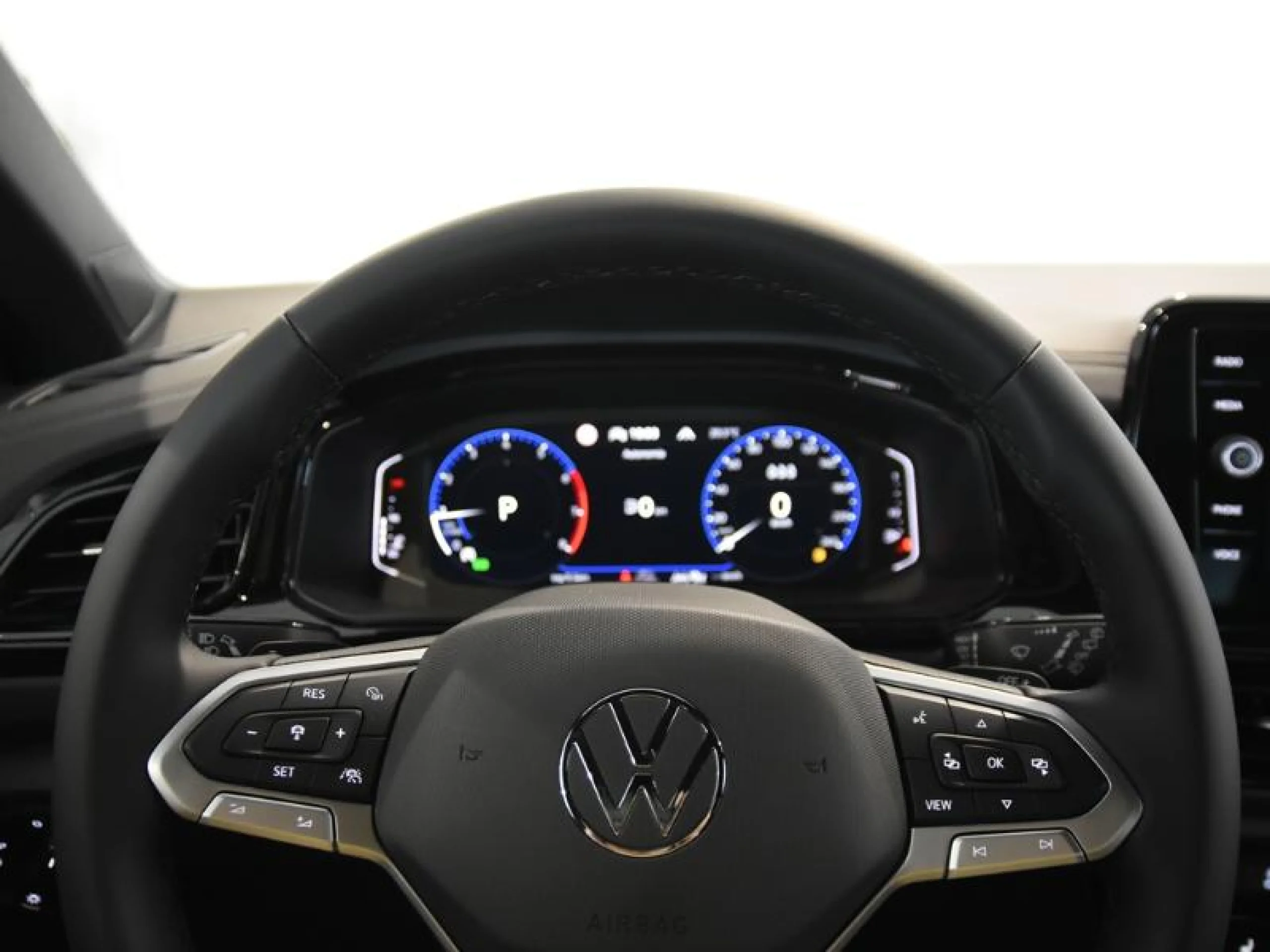 VOLKSWAGEN T ROC T ROC DARK LINE 1.5 TSI 110 KW (150 CV)  AUTOMÁTICO DSG 7 VEL. - Foto 16