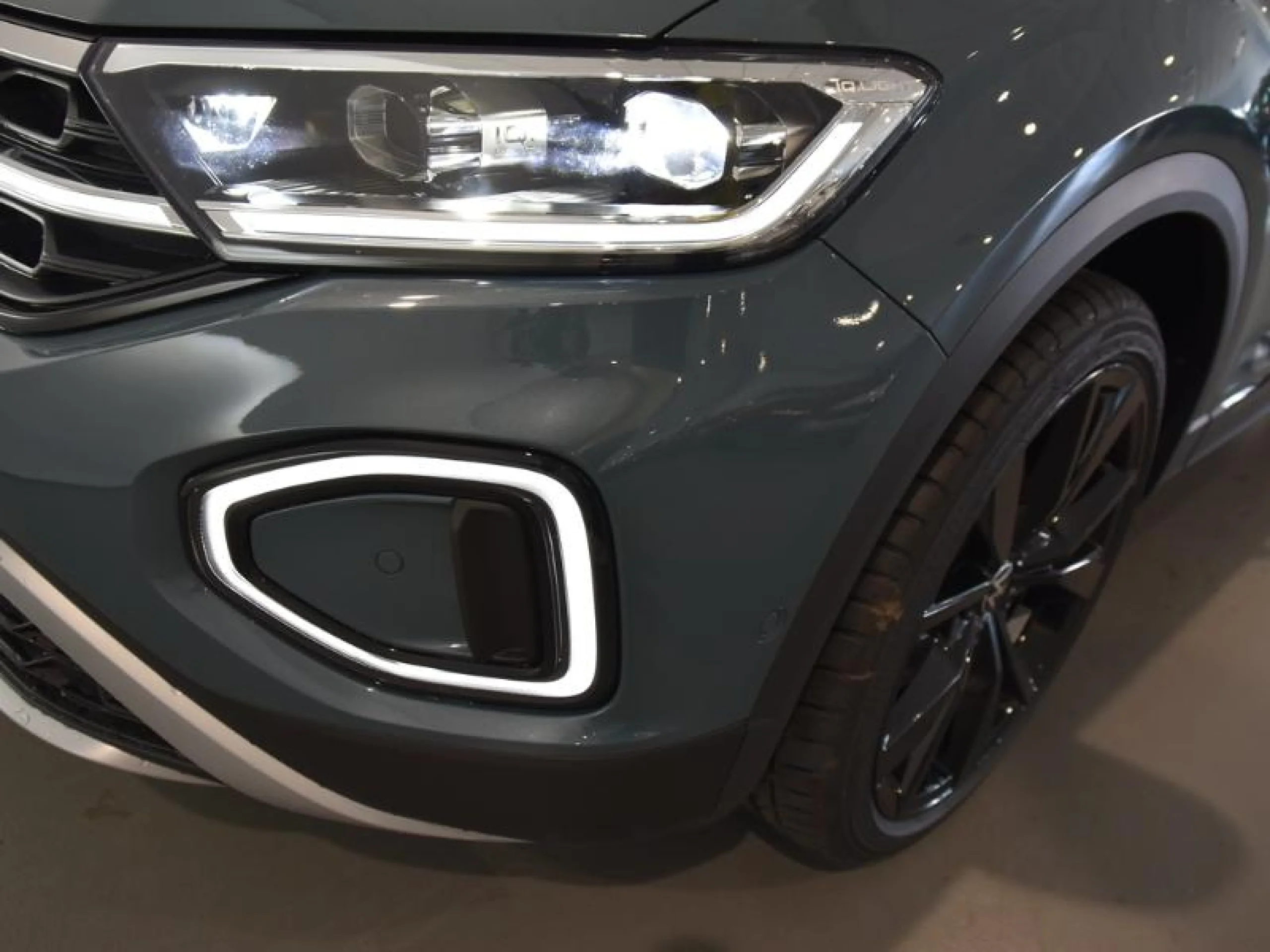 VOLKSWAGEN T ROC T ROC DARK LINE 1.5 TSI 110 KW (150 CV)  AUTOMÁTICO DSG 7 VEL. - Foto 21