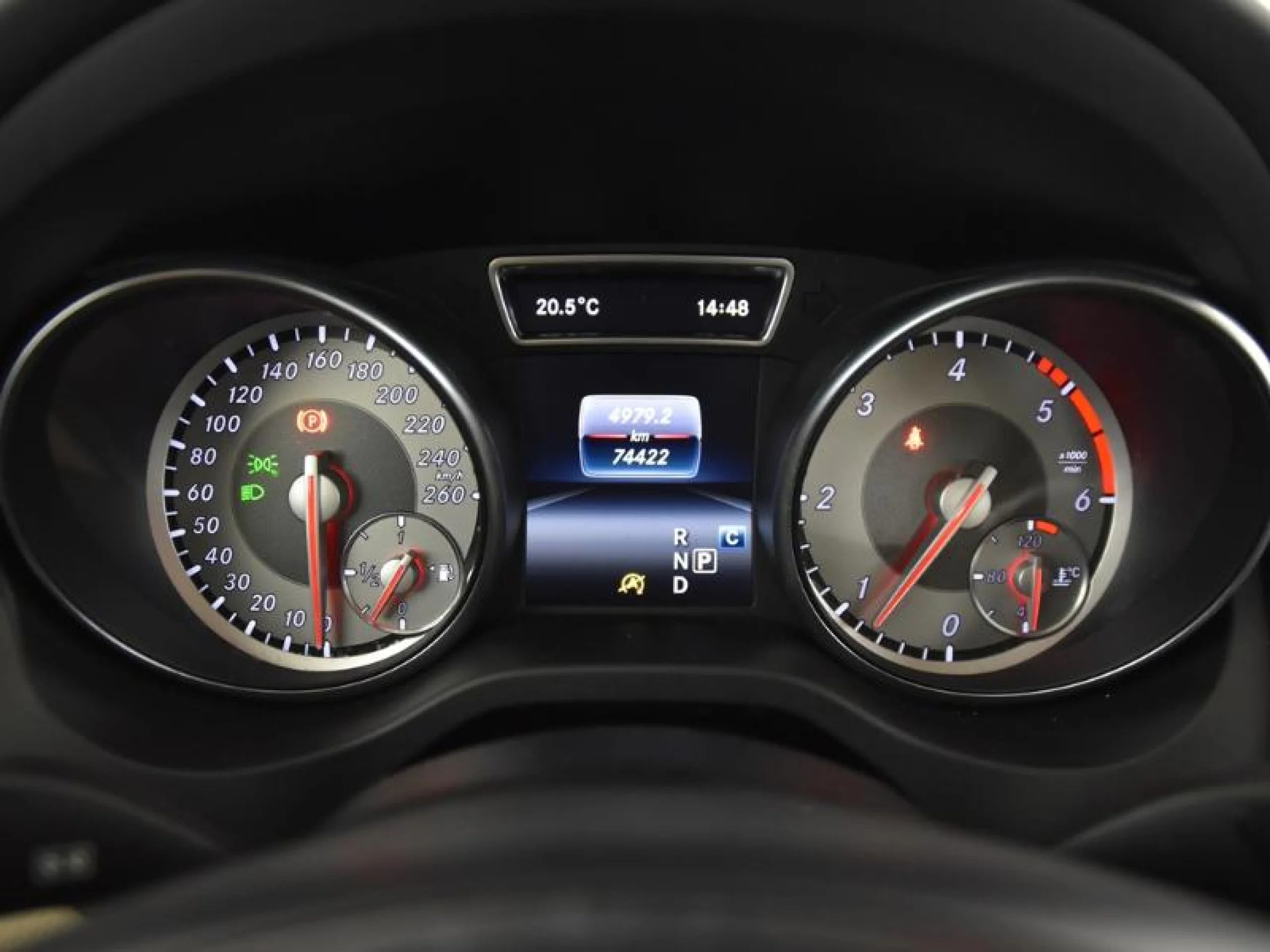 MERCEDES-BENZ Clase gla GLA 200 D URBAN - Foto 15