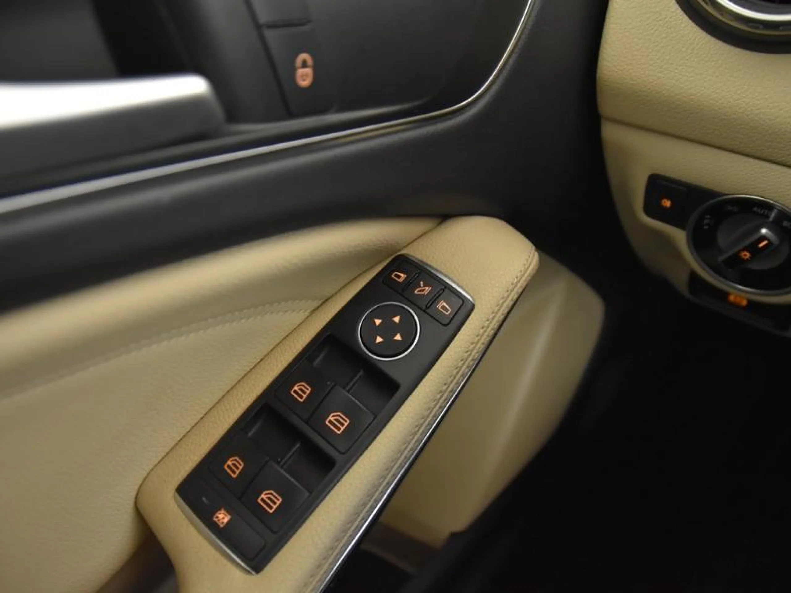 MERCEDES-BENZ Clase gla GLA 200 D URBAN - Foto 16