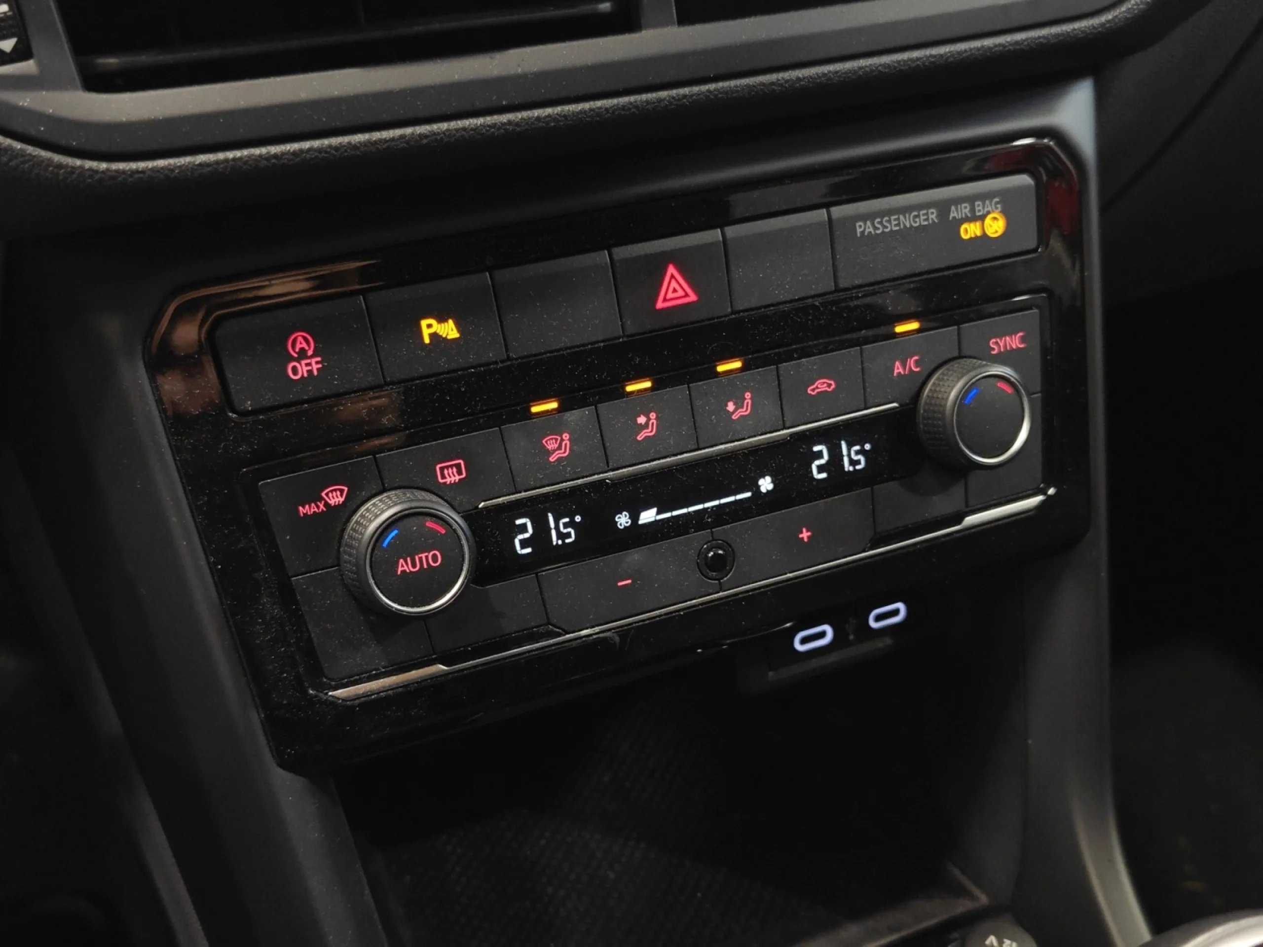 VOLKSWAGEN T CROSS ADVANCE 1.0 TSI 81KW (110CV) - Foto 20