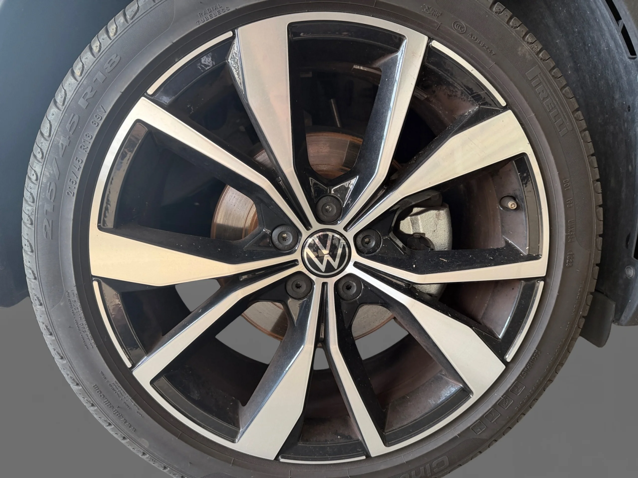 VOLKSWAGEN TAIGO R LINE 1.0 TSI 85KW (115CV) DSG - Foto 8