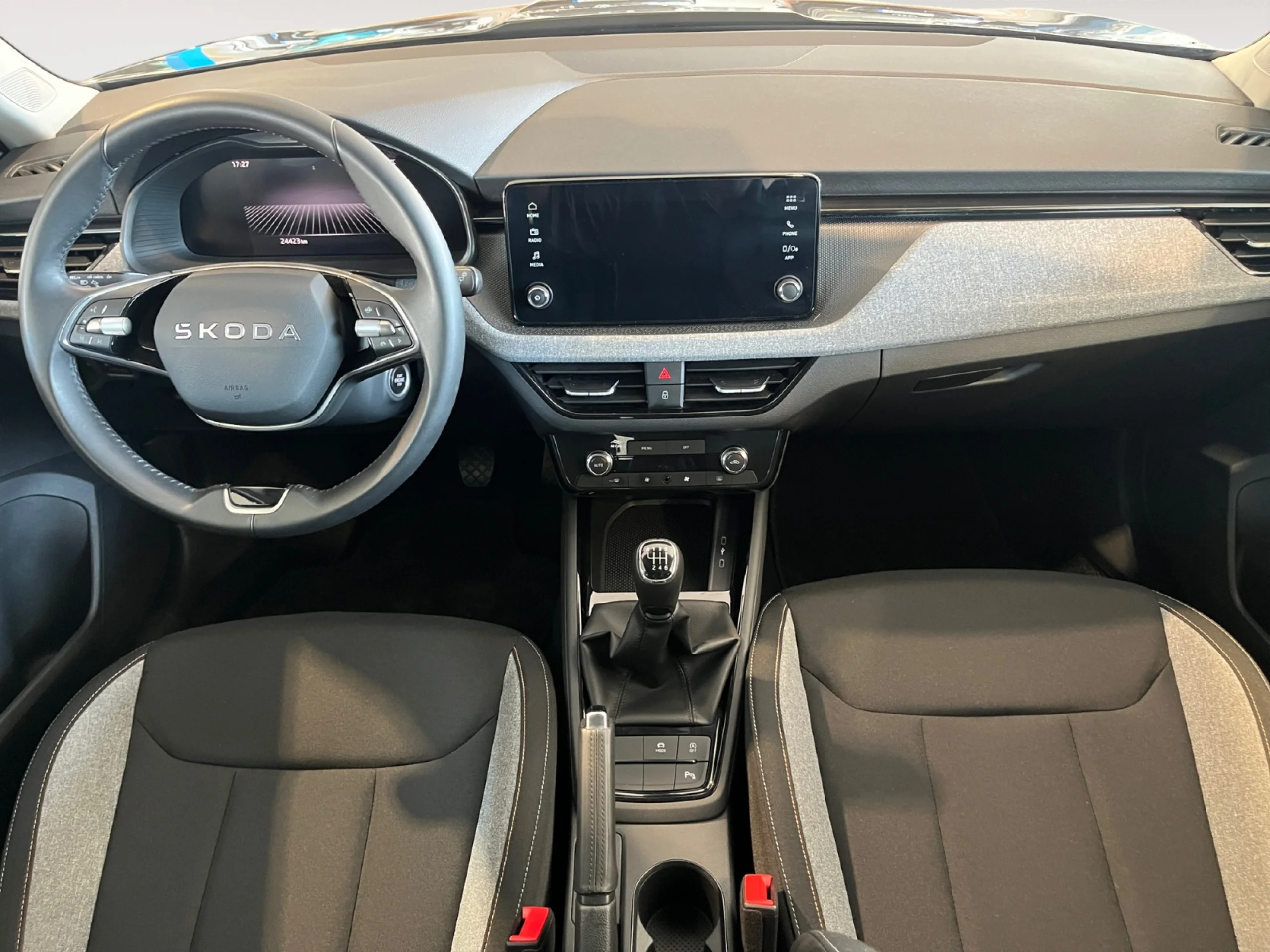 SKODA KAMIQ 1.0 TSI 85KW (115CV) SELECTION - Foto 4