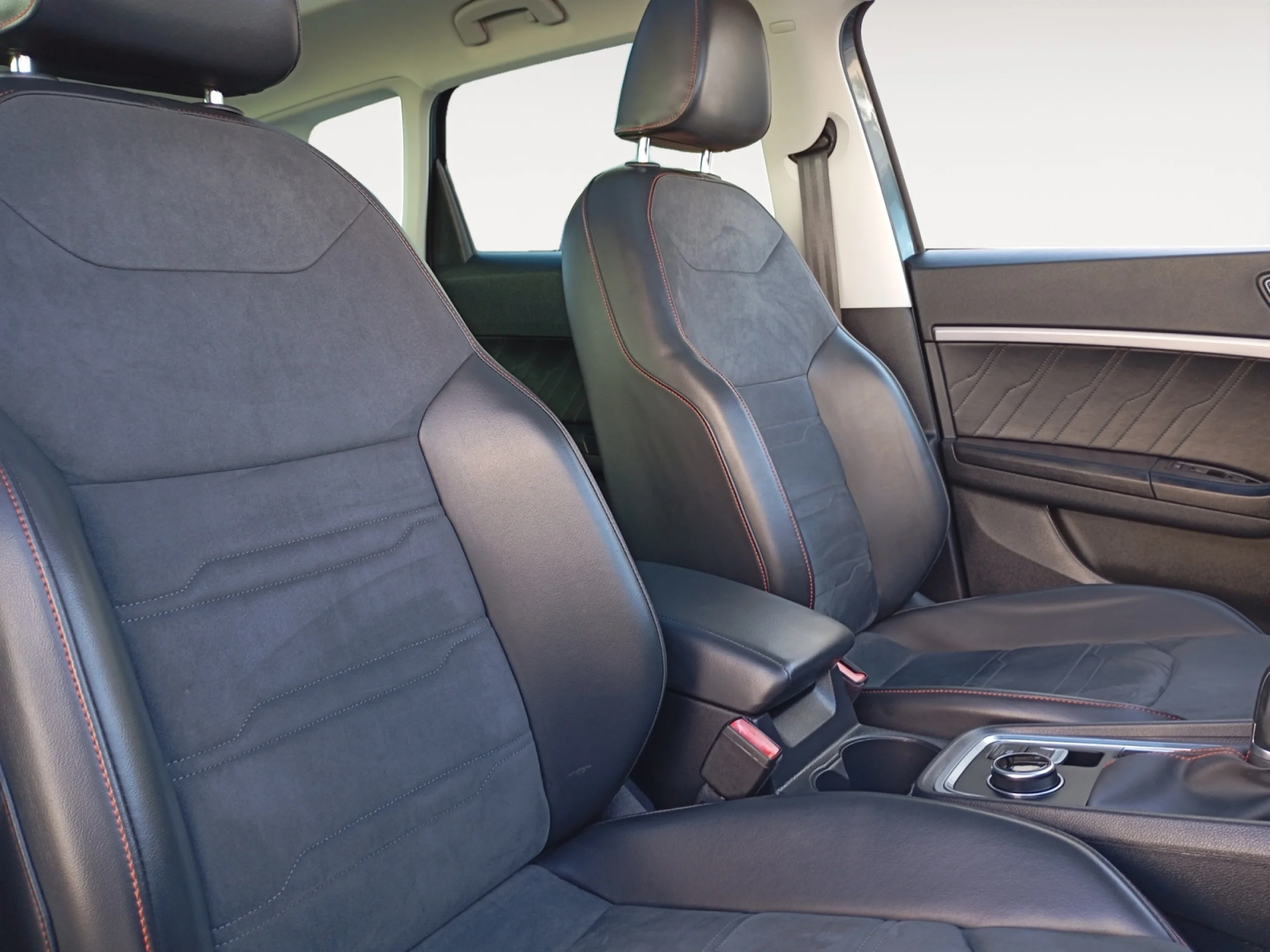 SEAT ATECA 2.0 TDI 110KW (150CV) DSG S&S FR GO - Foto 5