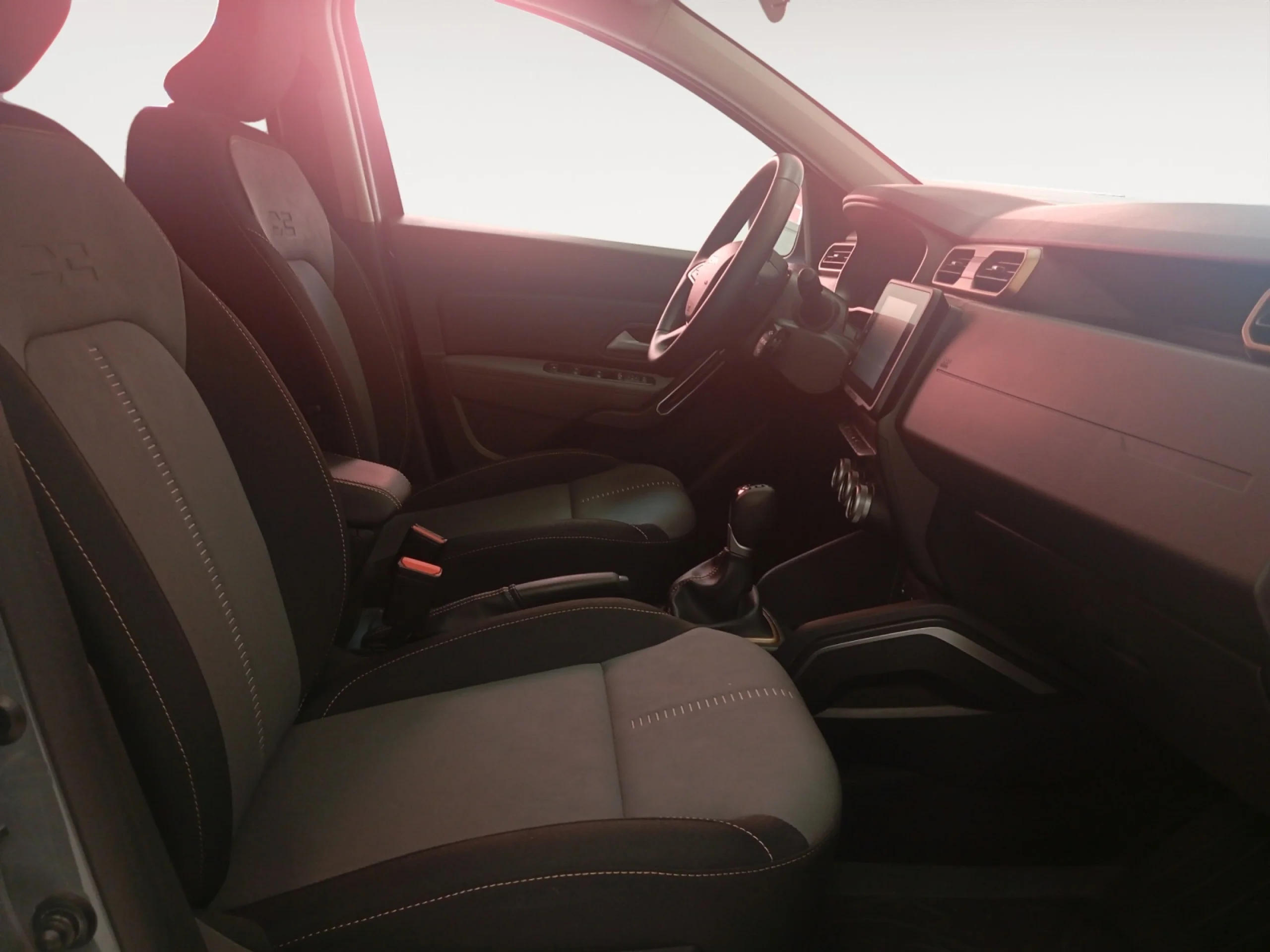 DACIA Duster EXTREME TCE 110KW (150CV) 4X2 EDC - Foto 5