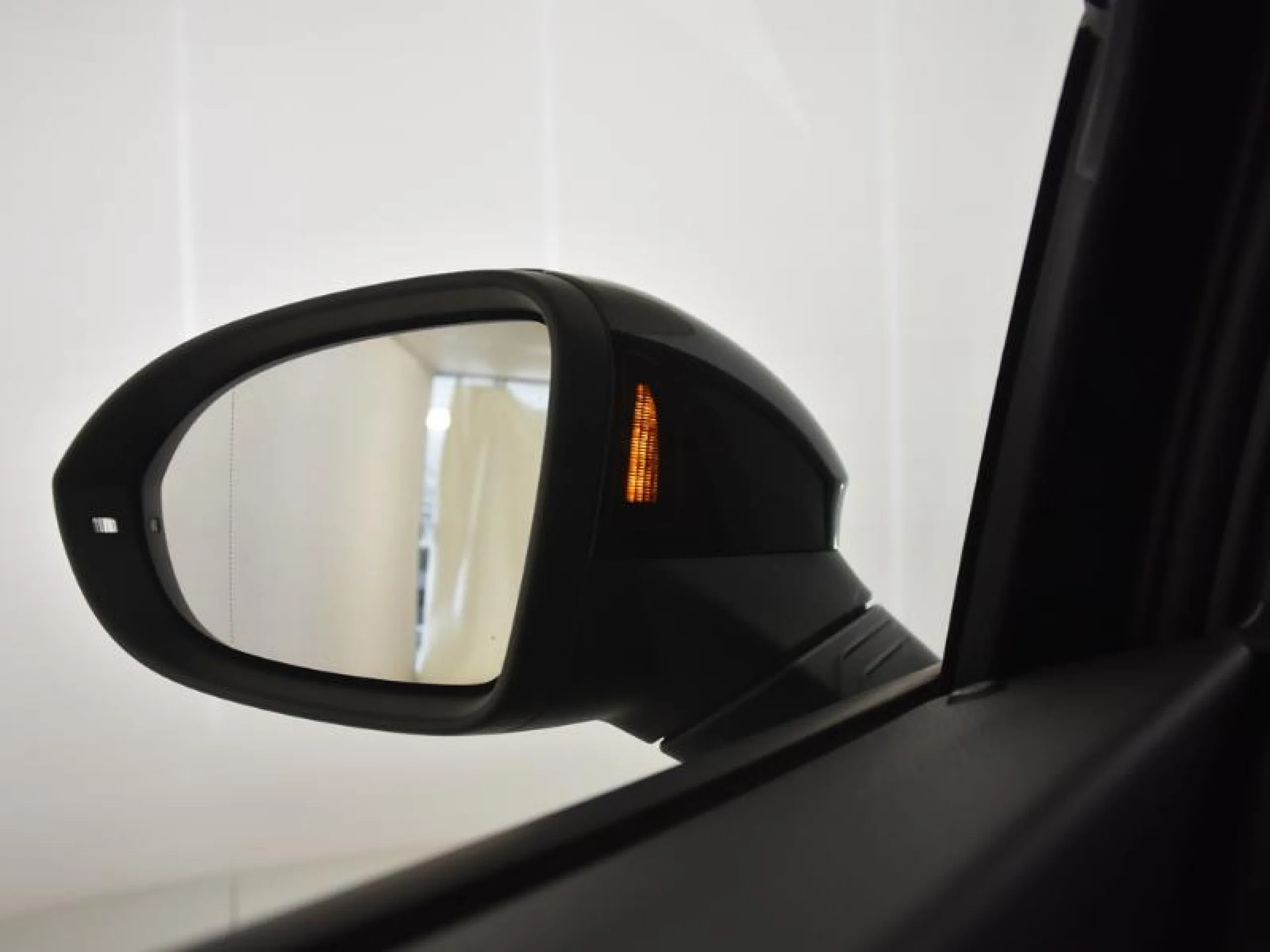 VOLKSWAGEN GOLF ··MÁS·· 1.5 TSI 85KW (115CV) - Foto 18