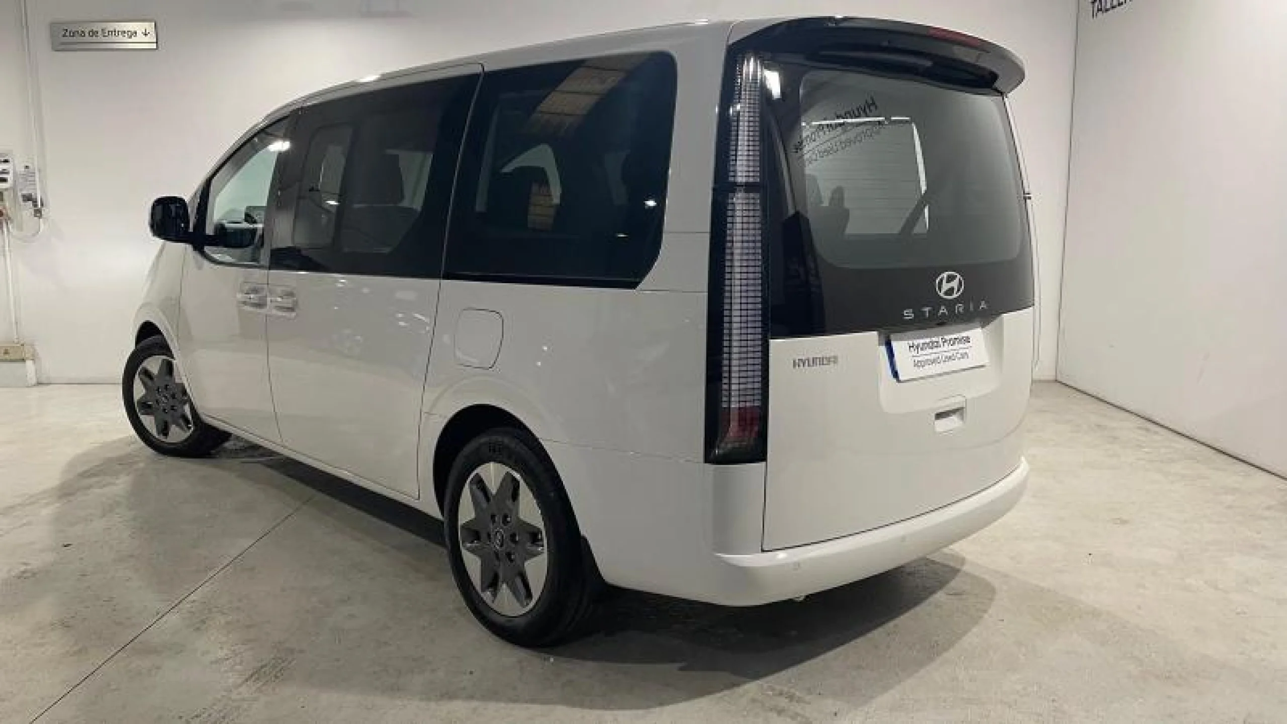 HYUNDAI STARIA 9S HEV 1.6 TGDI 225CV 6AT TECNO - Foto 5