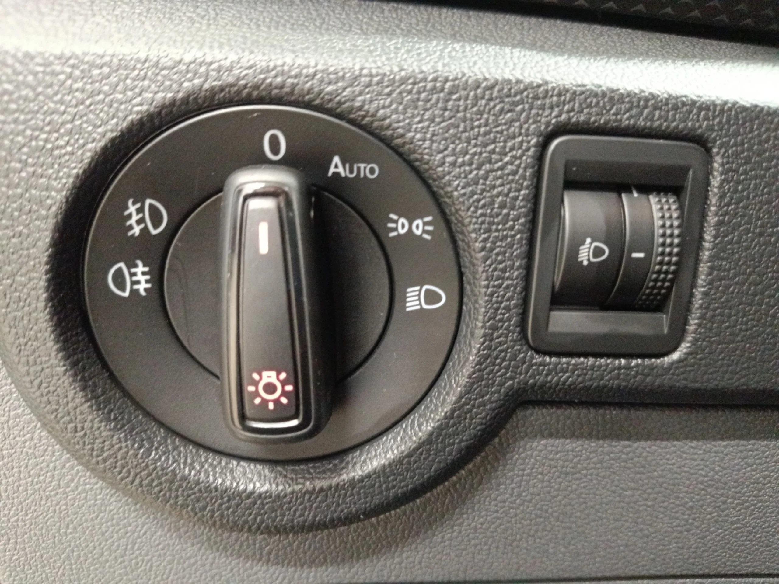 VOLKSWAGEN T CROSS ADVANCE 1.0 TSI 81KW (110CV) - Foto 12