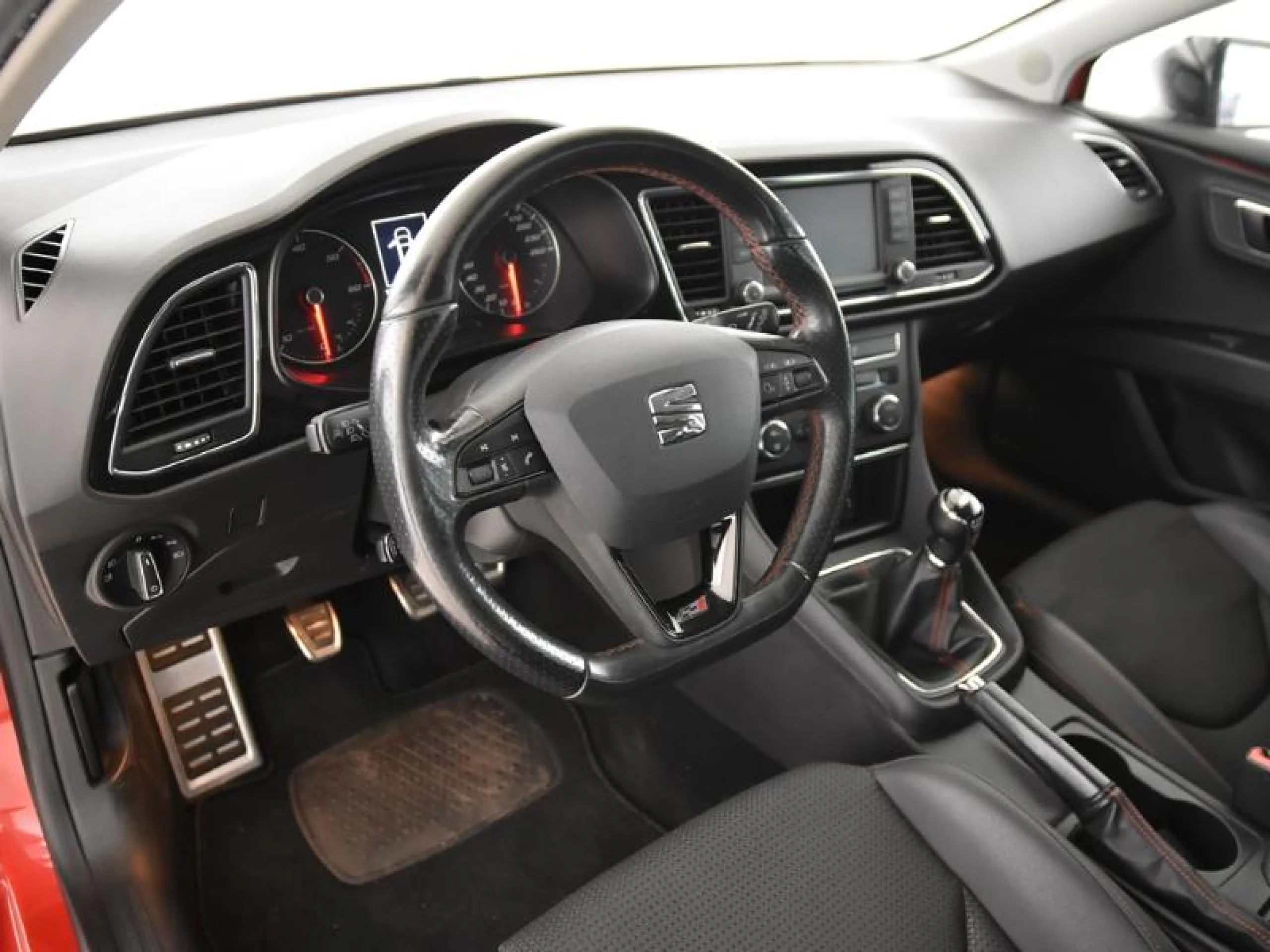 SEAT LEON 2.0 TDI 150CV ST&SP FR - Foto 9