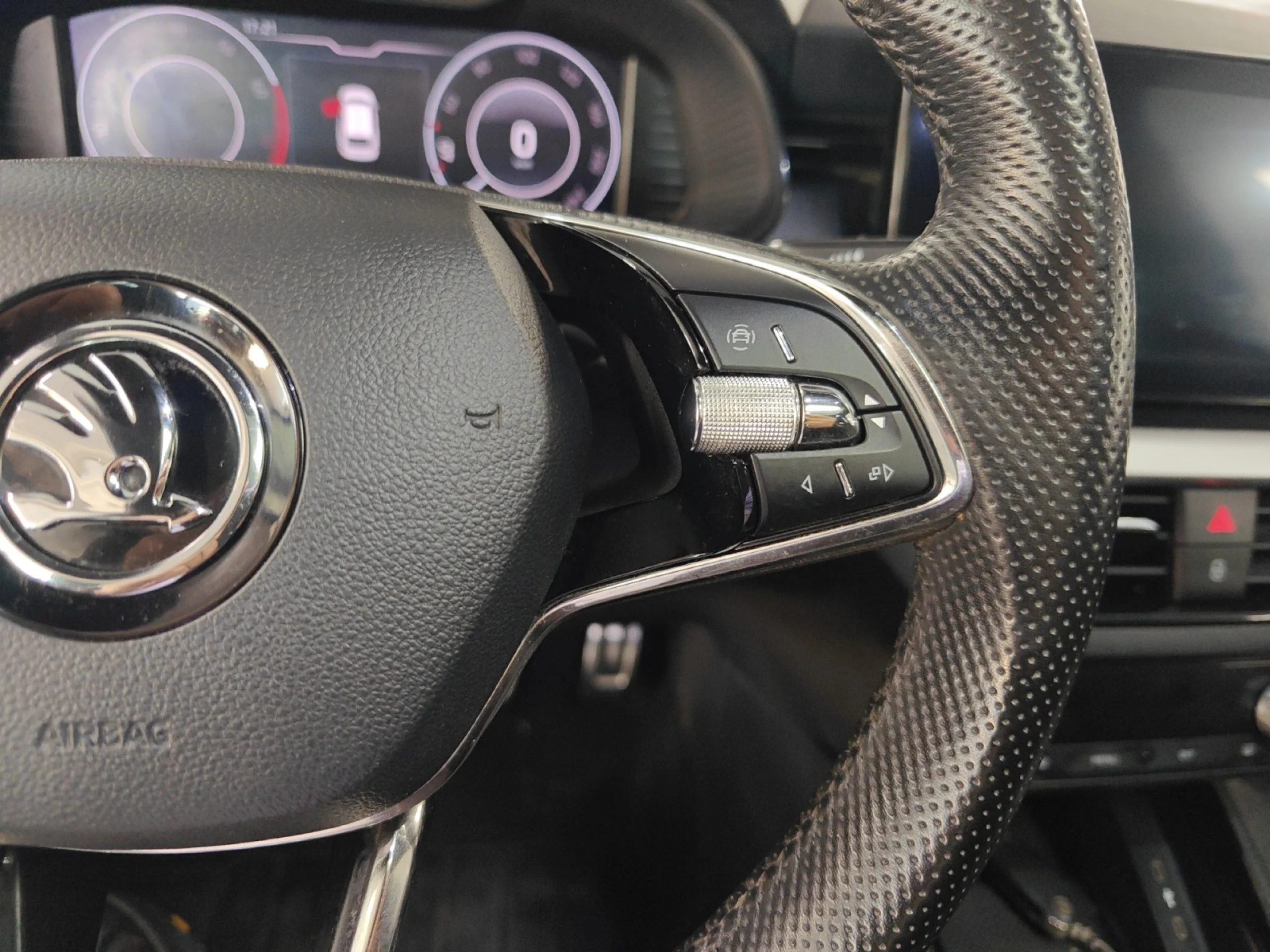 SKODA SCALA 1.5 TSI 110 KW (150 CV) AMBITION - Foto 10