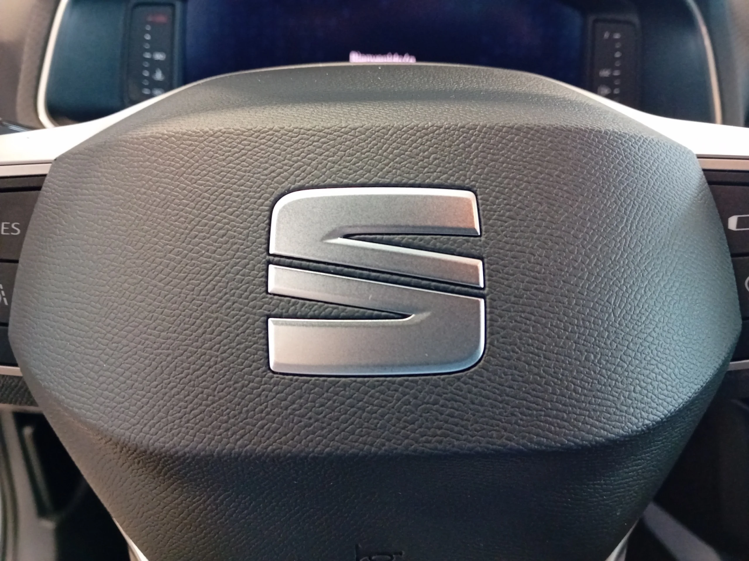 SEAT ARONA 1.0 TSI 81KW (110CV) FR XL RX - Foto 9