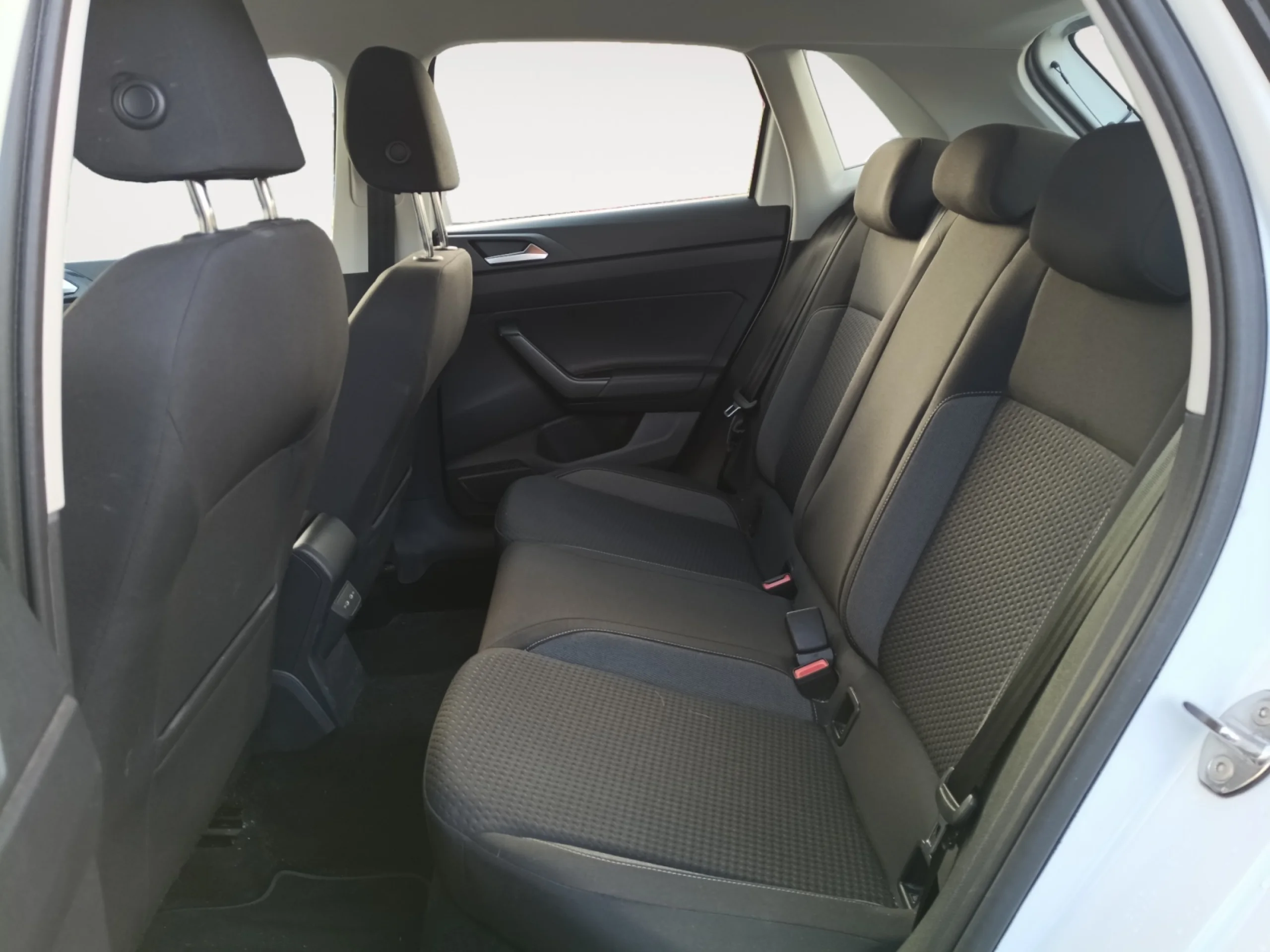 VOLKSWAGEN POLO LIFE 1.0 TSI 70KW (95CV) - Foto 6