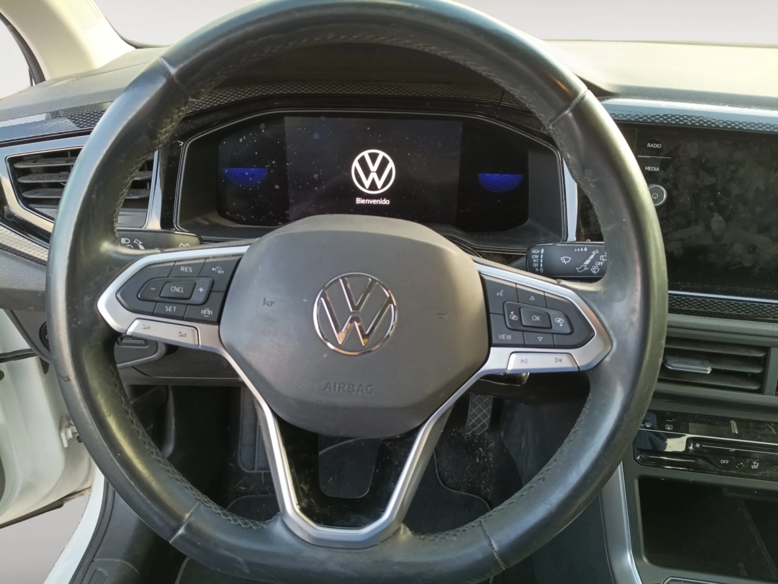 VOLKSWAGEN POLO LIFE 1.0 TSI 70KW (95CV) - Foto 11