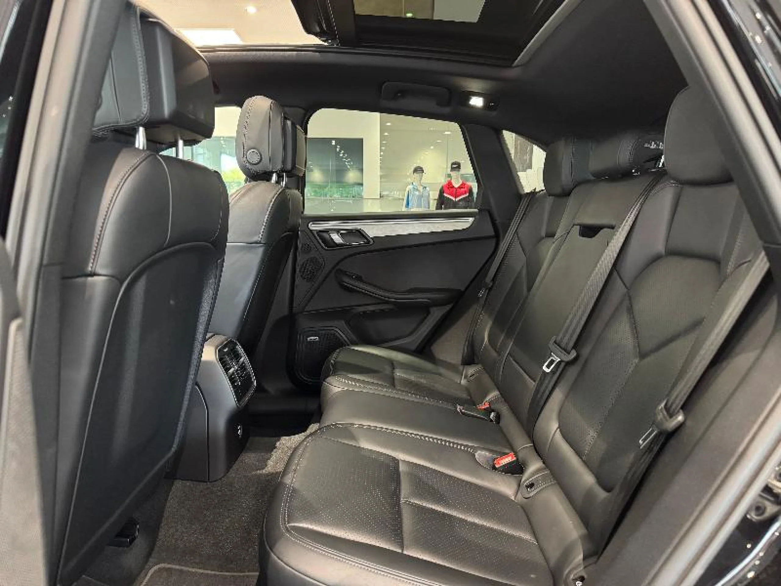 PORSCHE MACAN MACAN - Foto 14