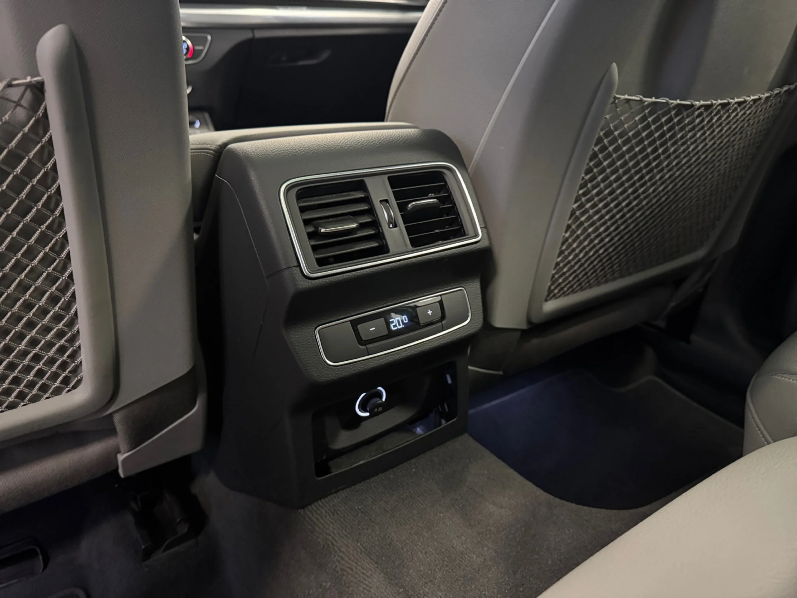 AUDI Q5 S LINE 55 TFSI E QUATTRO S TRONIC - Foto 18